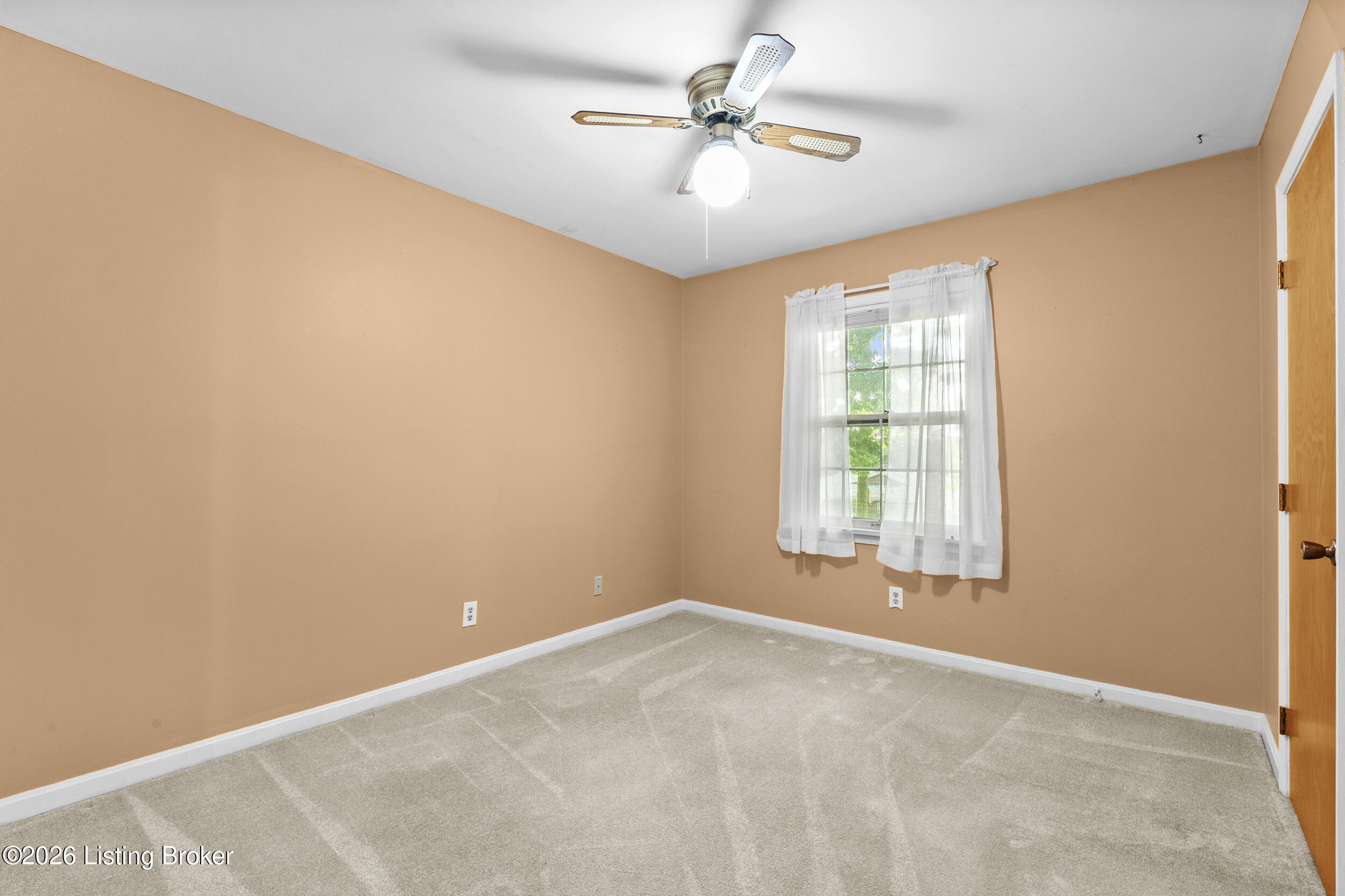 1926 Goldsmith Ln Unit 85 Property Photo 15