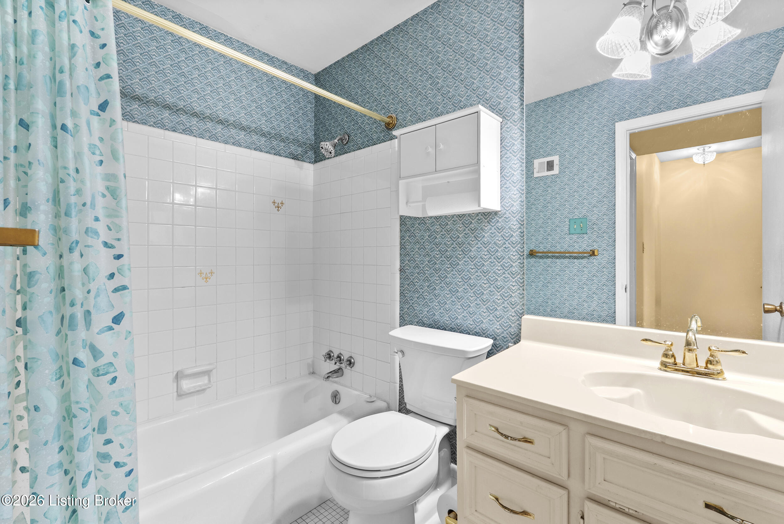1926 Goldsmith Ln Unit 85 Property Photo 17