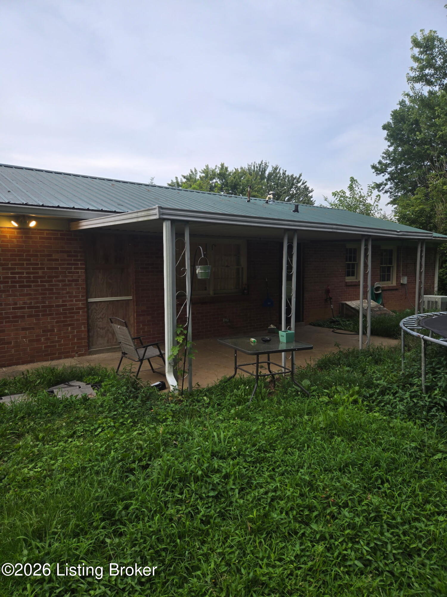 679 Cherrywood Dr Property Photo 3