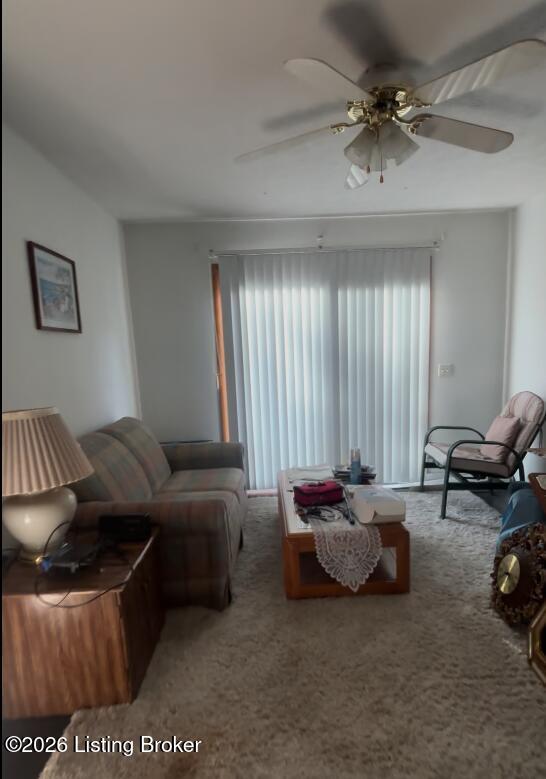 65 S Castle Dr Property Photo 7