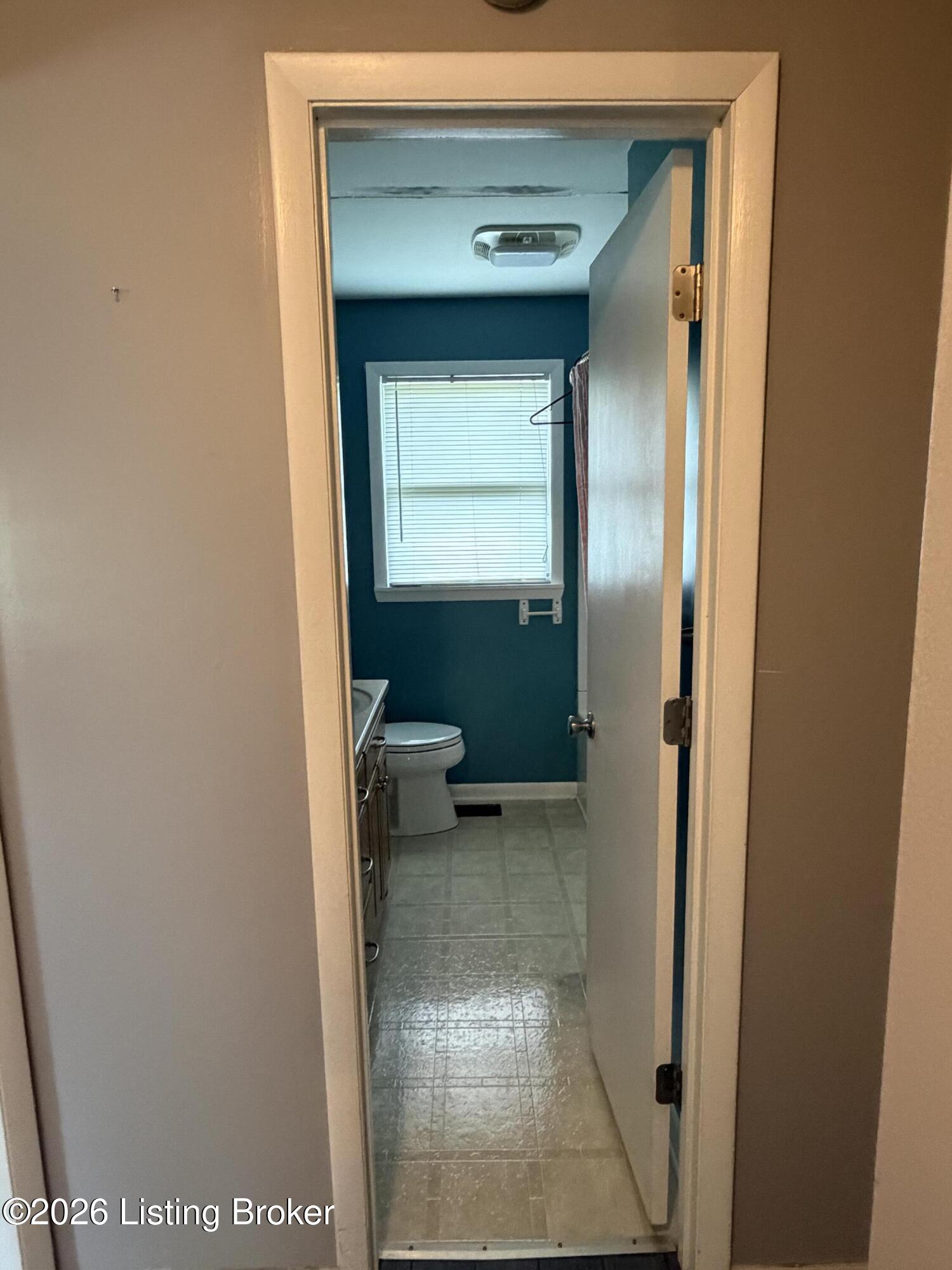 65 S Castle Dr Property Photo 12