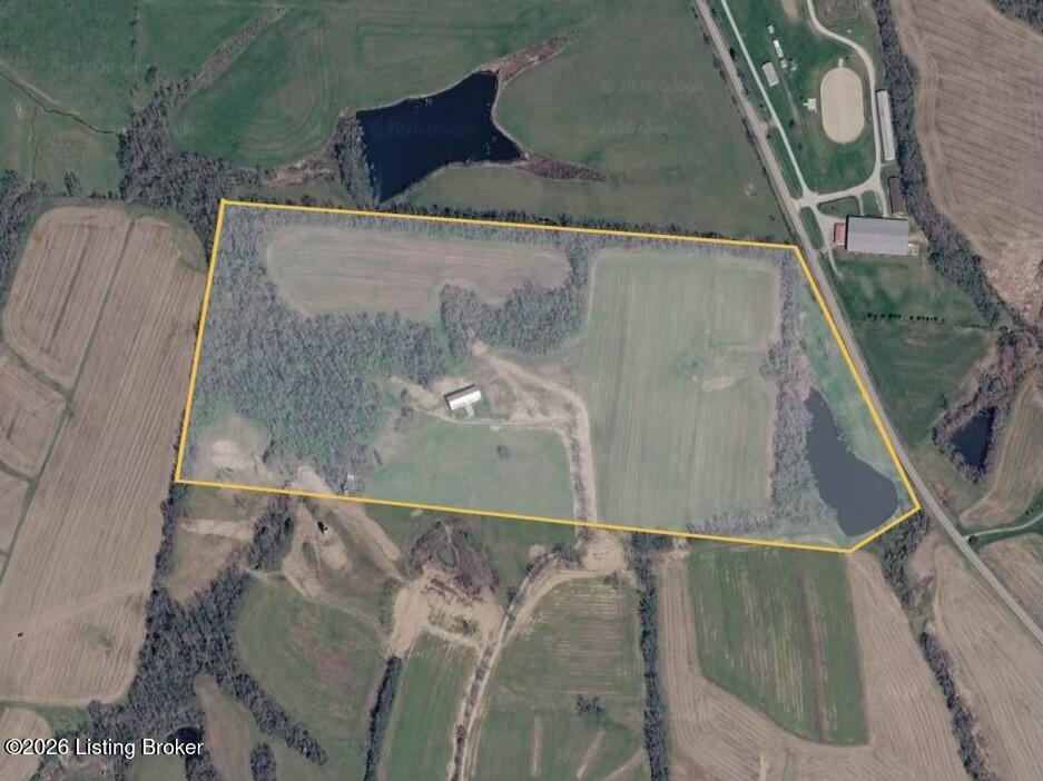 1357 Castle Hwy Property Photo 1