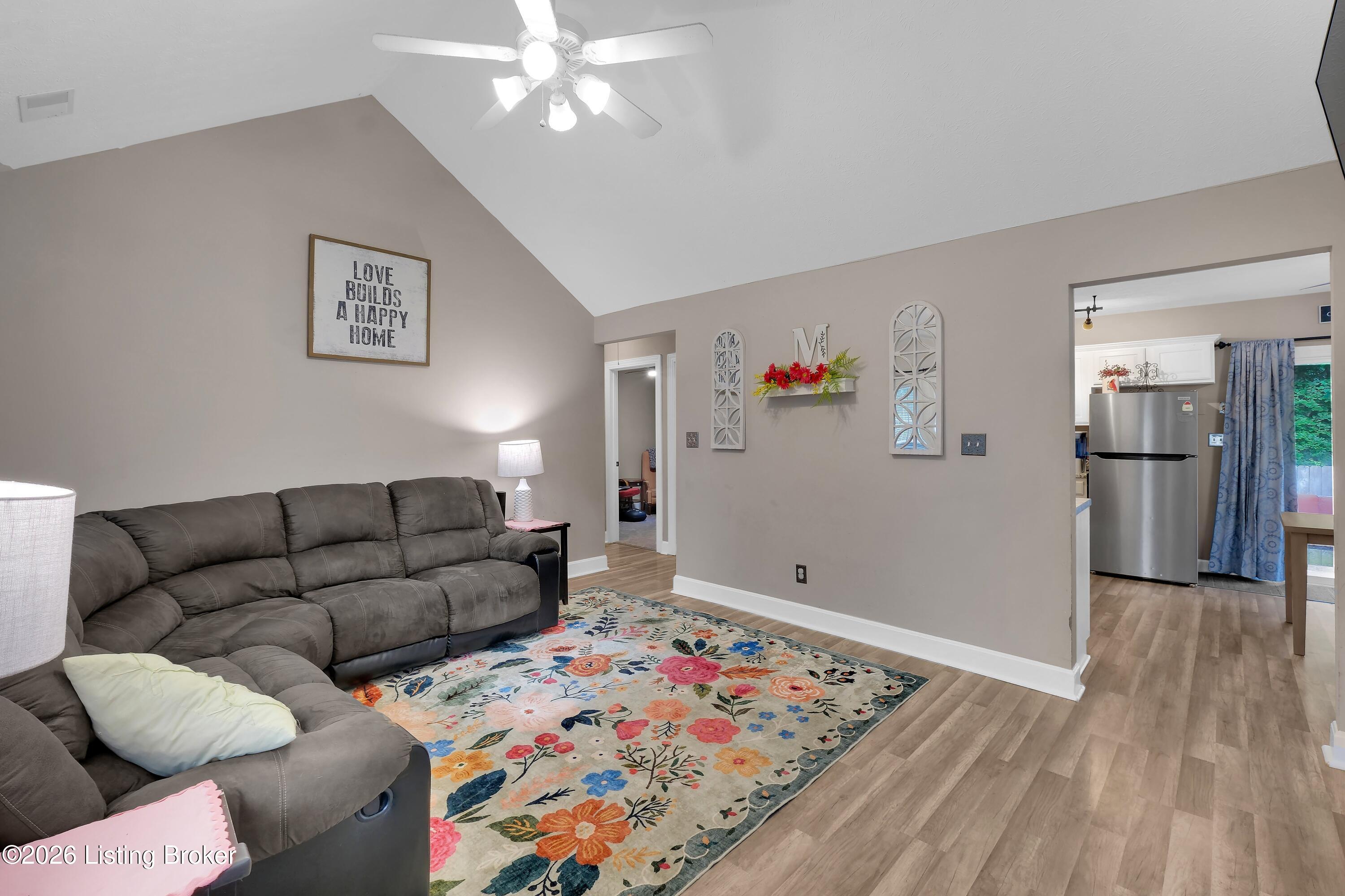 10115 Lancewood Rd Property Photo 6