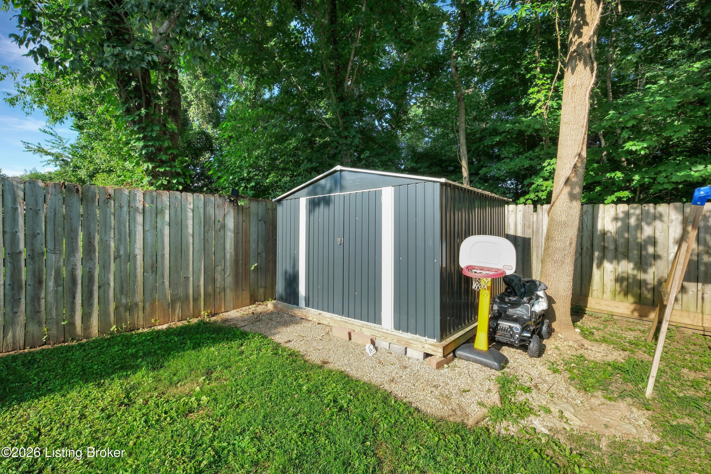 10115 Lancewood Rd Property Photo 37