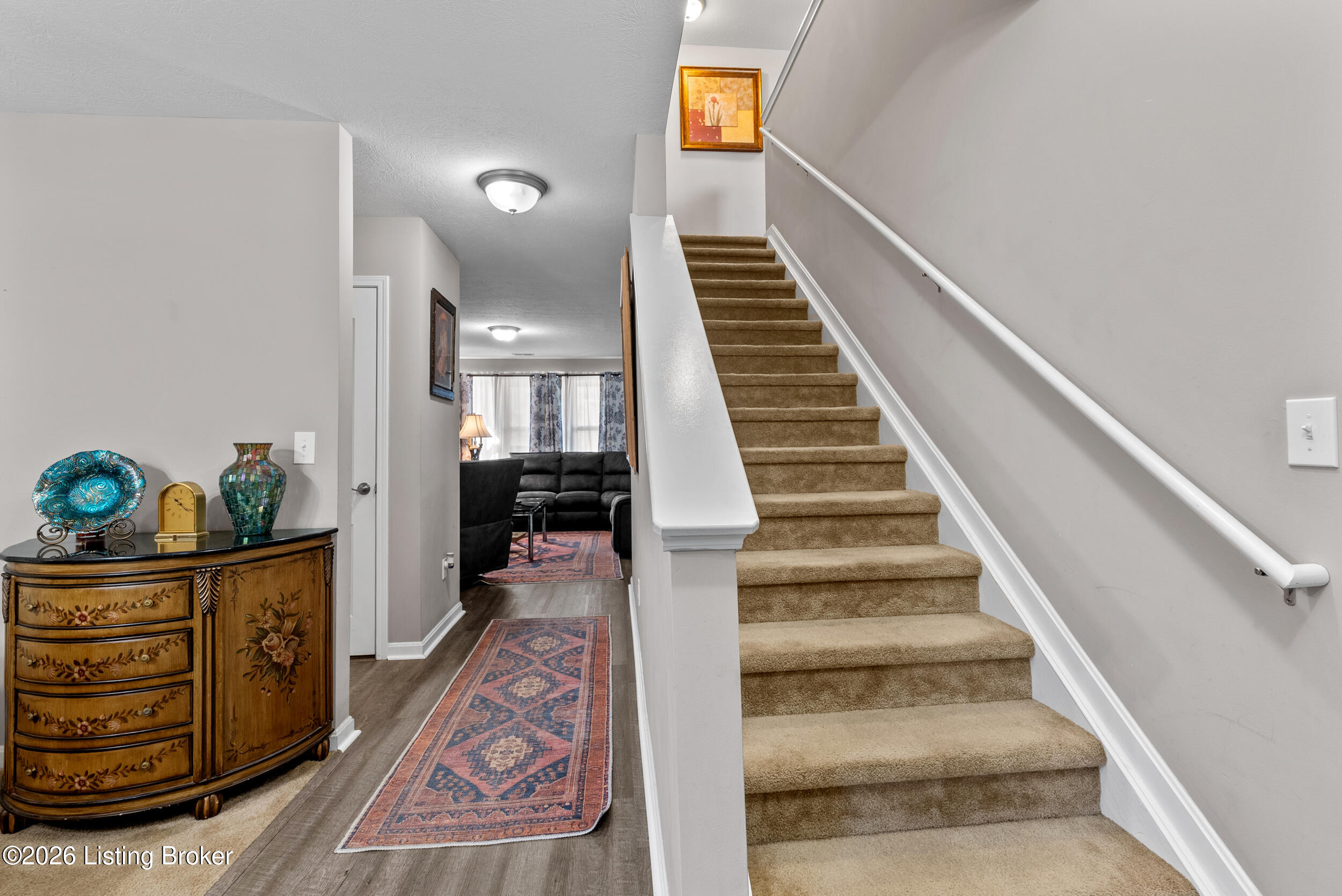 6783 Brittany Oak Dr Property Photo 12