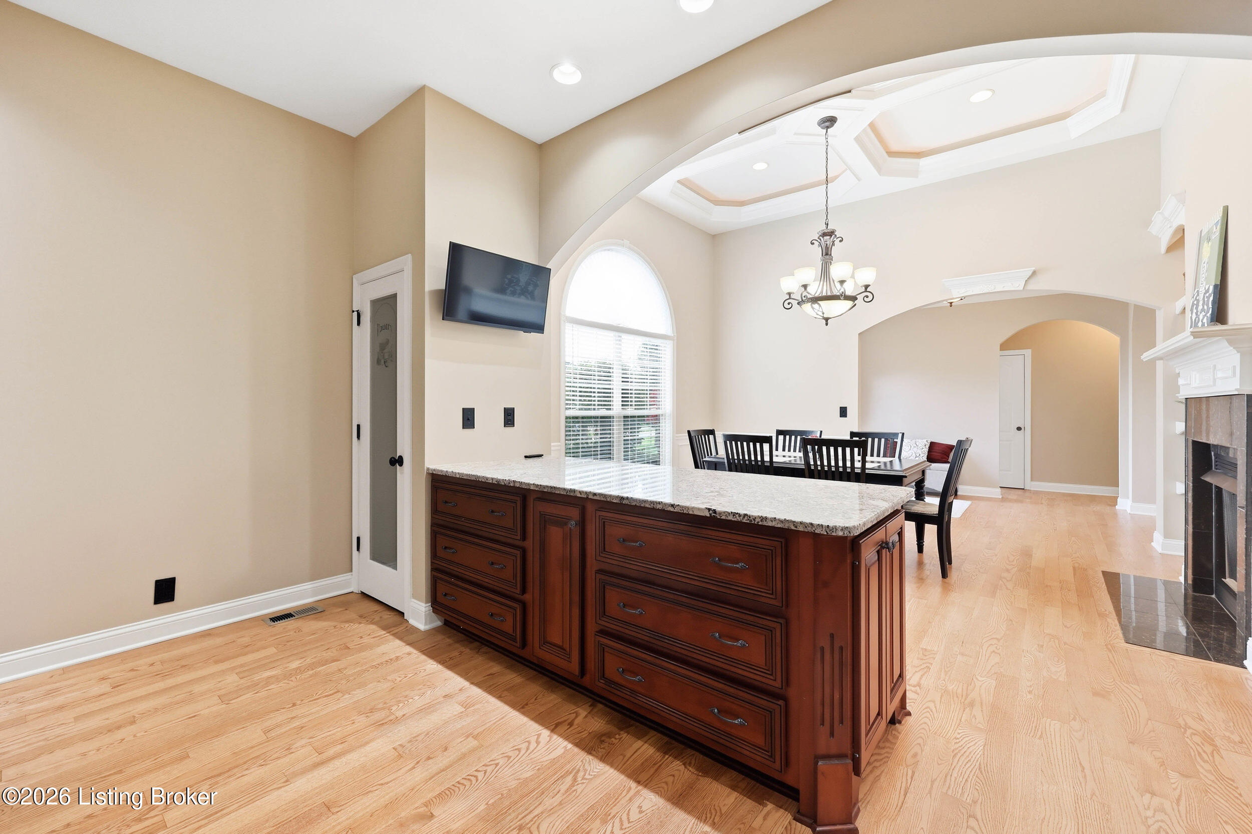 383 Woodland Pass Property Photo 16