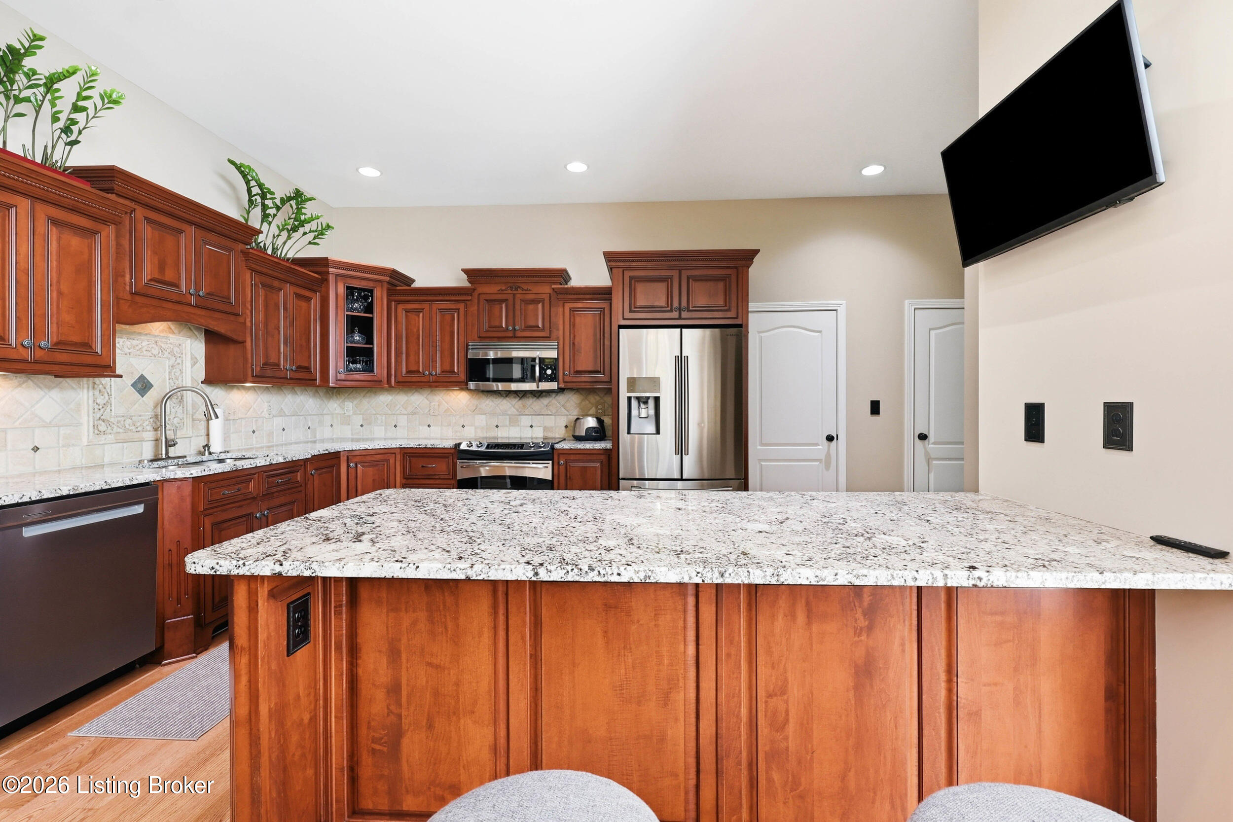 383 Woodland Pass Property Photo 17
