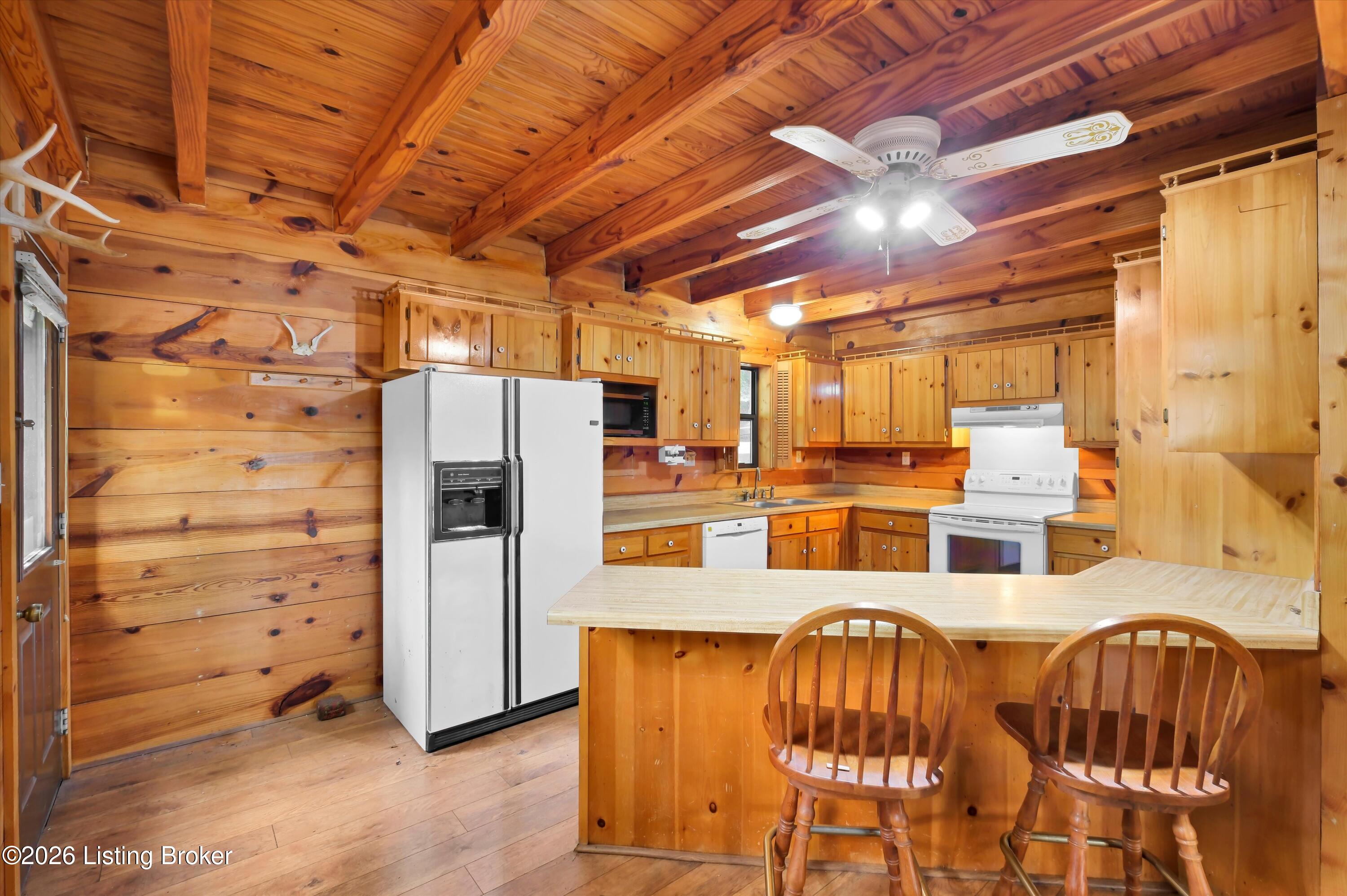 140 Hudson Rd Property Photo 14