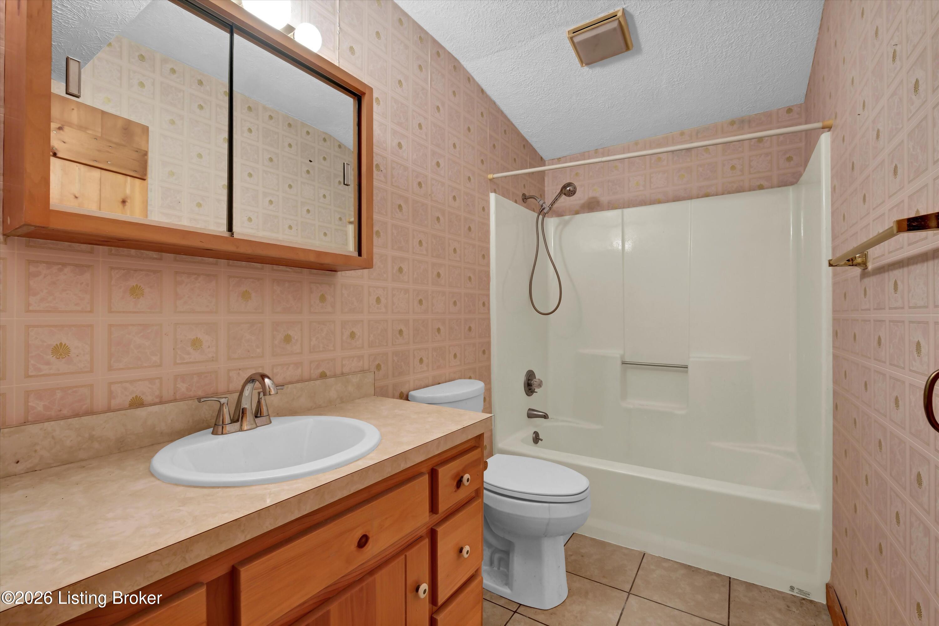 140 Hudson Rd Property Photo 26