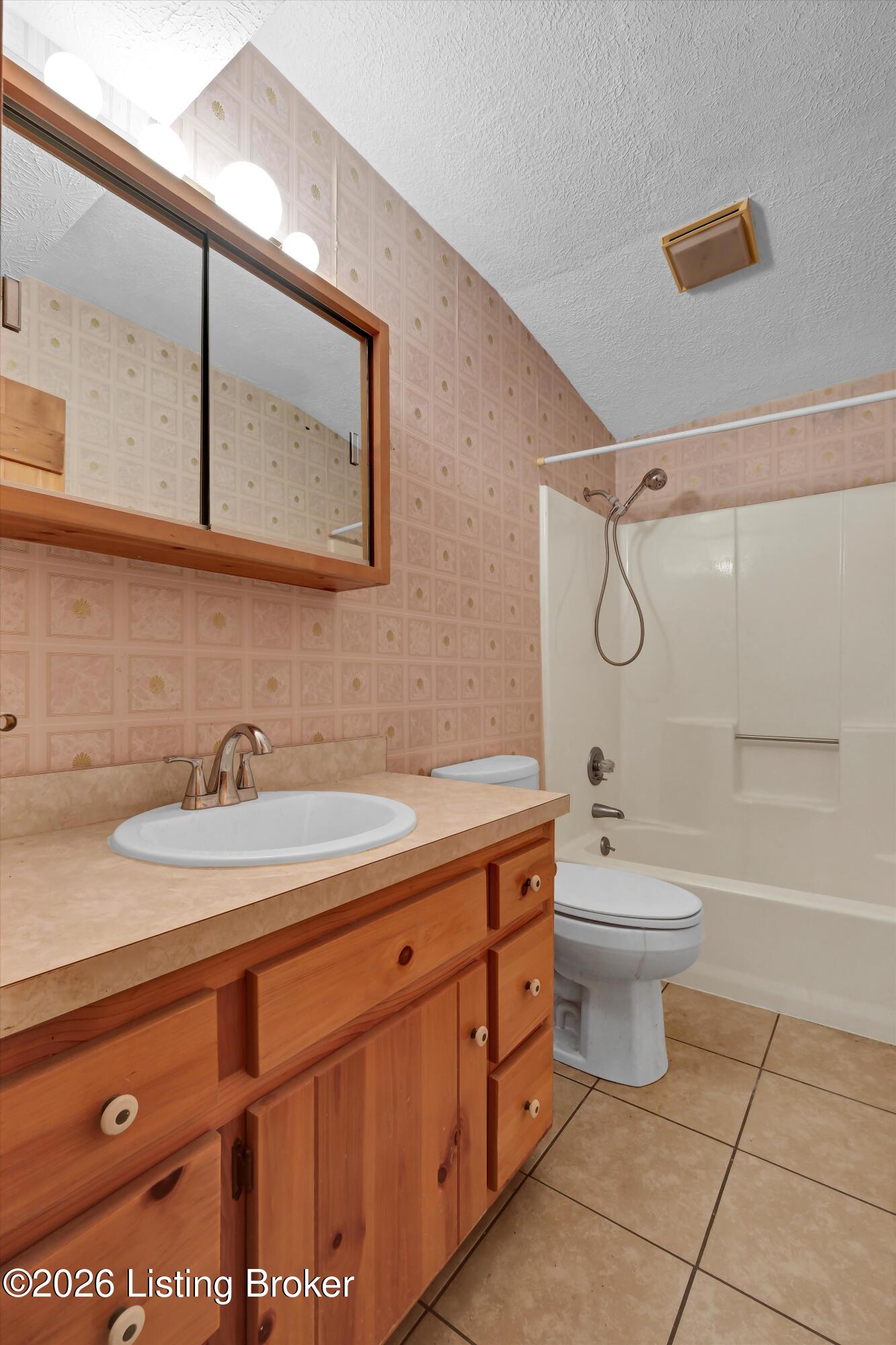 140 Hudson Rd Property Photo 27
