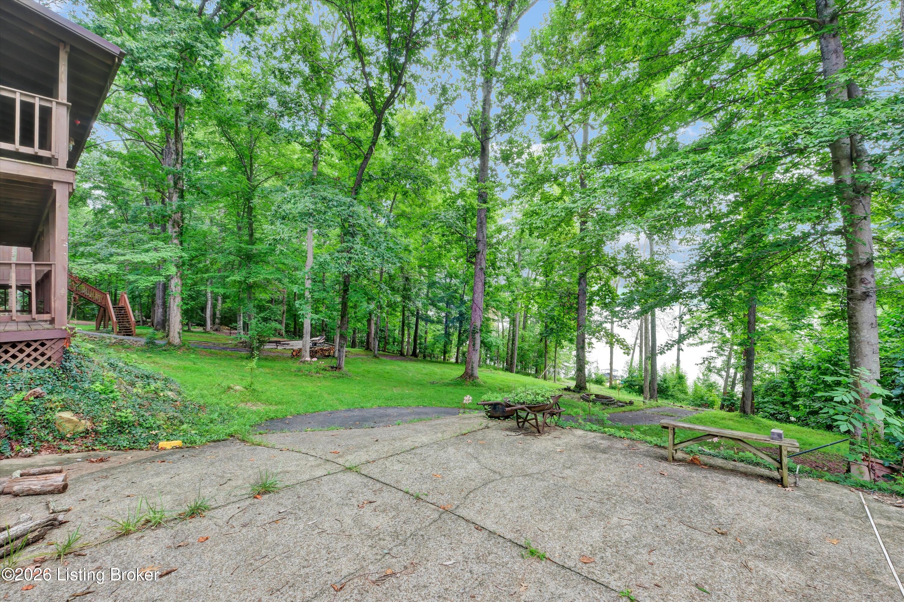 140 Hudson Rd Property Photo 40