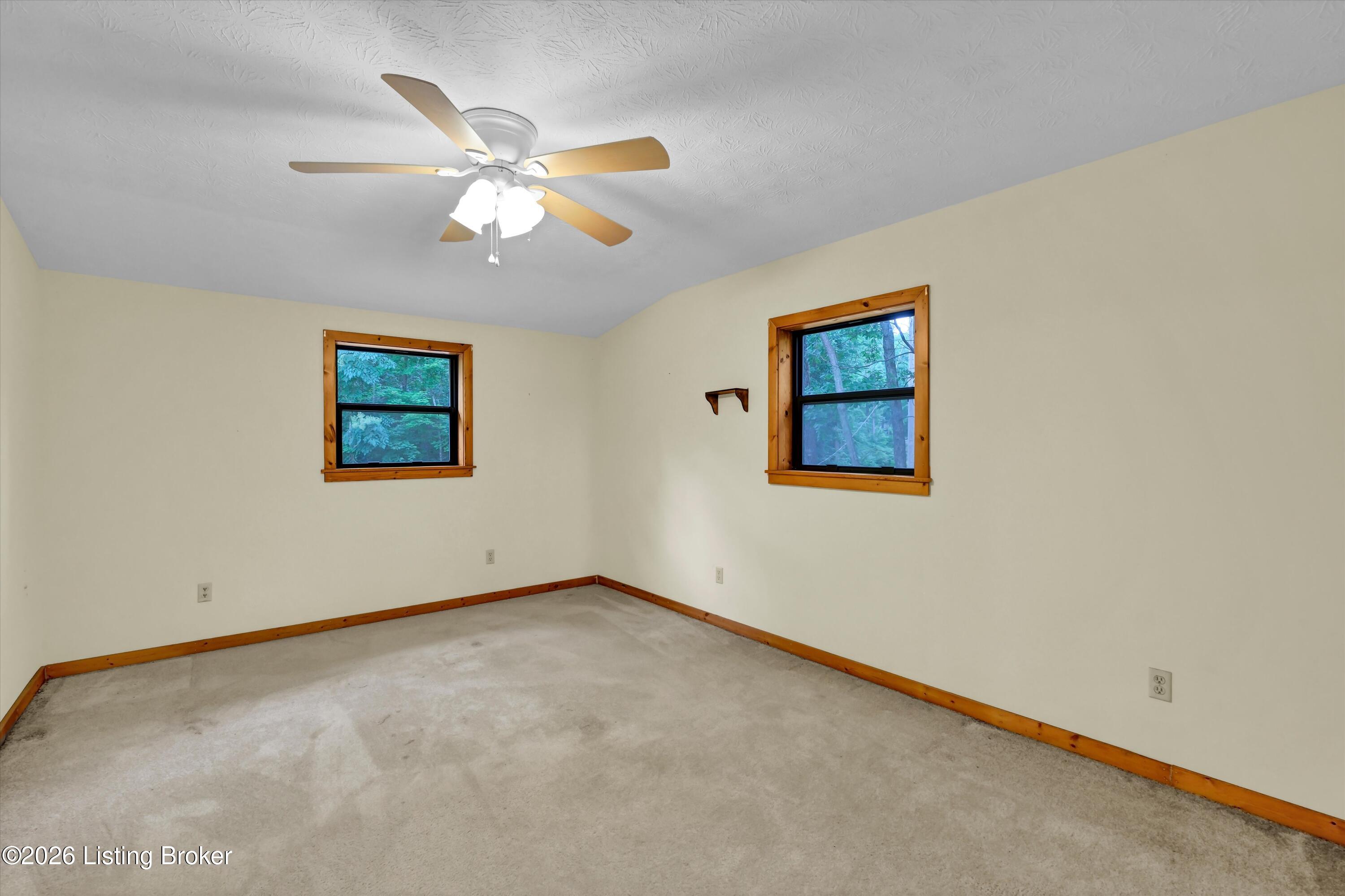 140 Hudson Rd Property Photo 56