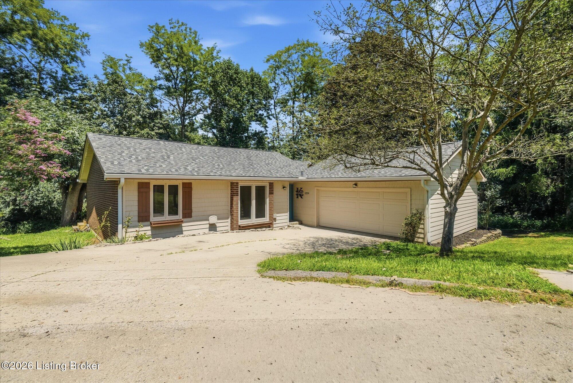 1209 Pheasant Ridge Rd Property Photo 1