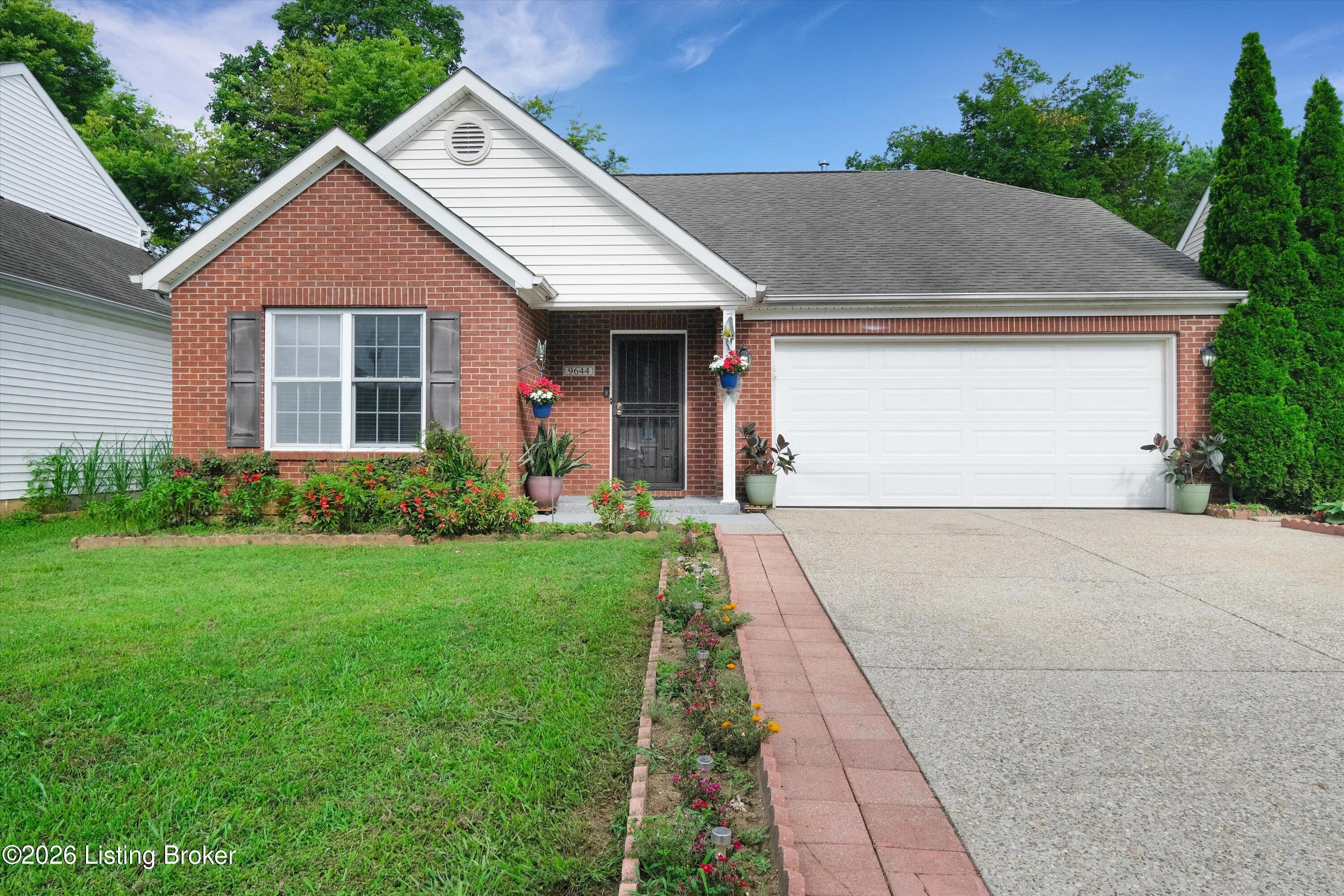 9644 River Trail Dr Property Photo 1