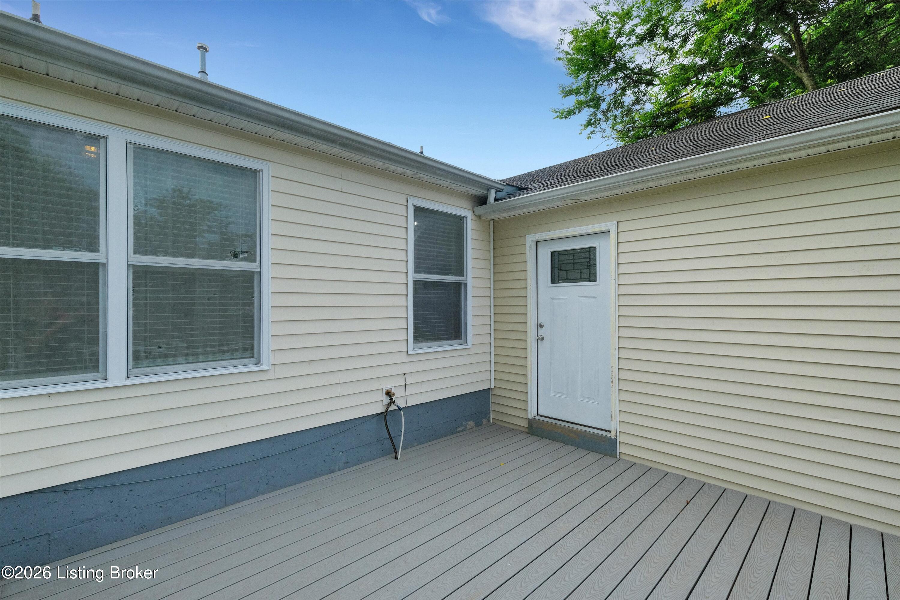 9644 River Trail Dr Property Photo 33