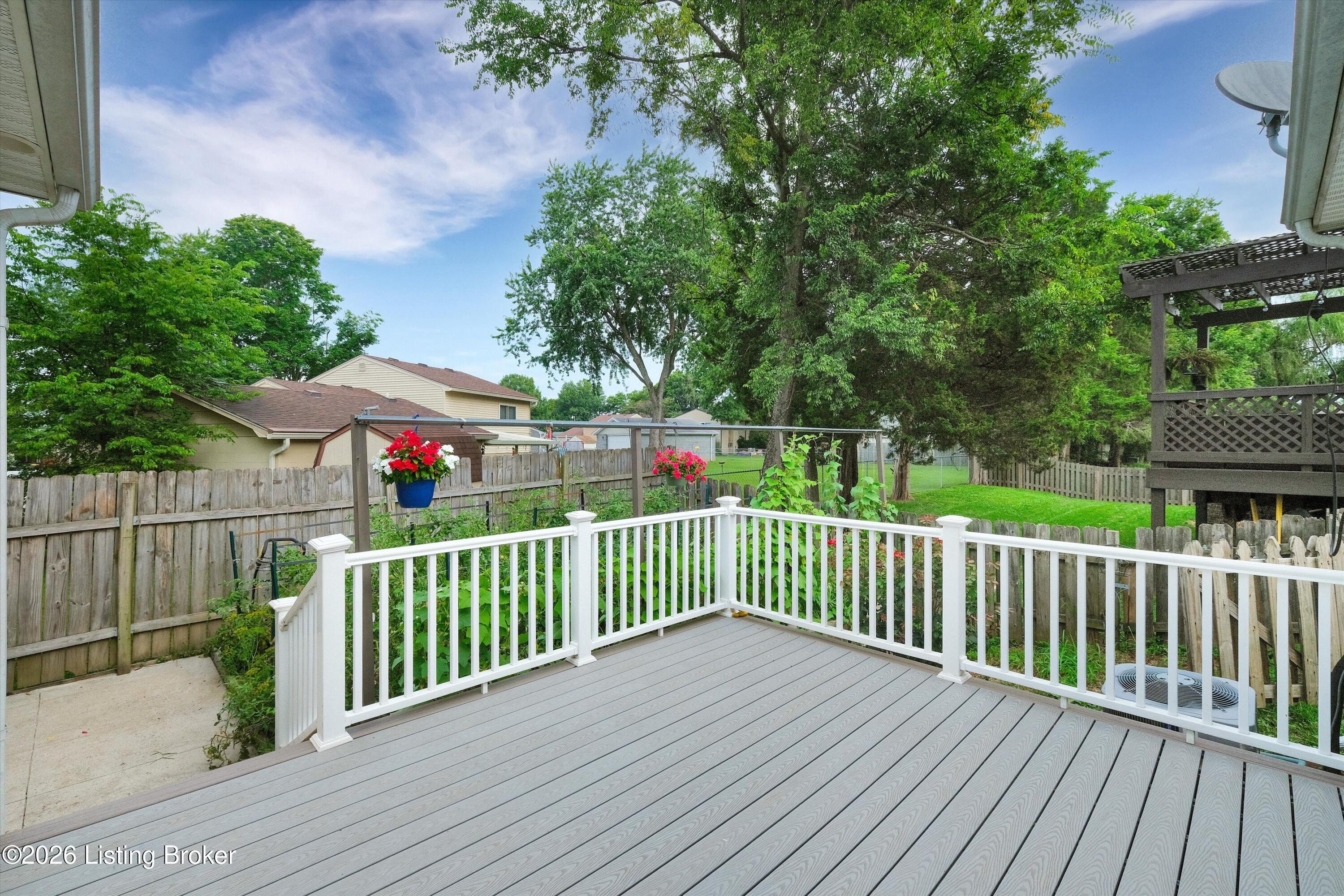 9644 River Trail Dr Property Photo 34