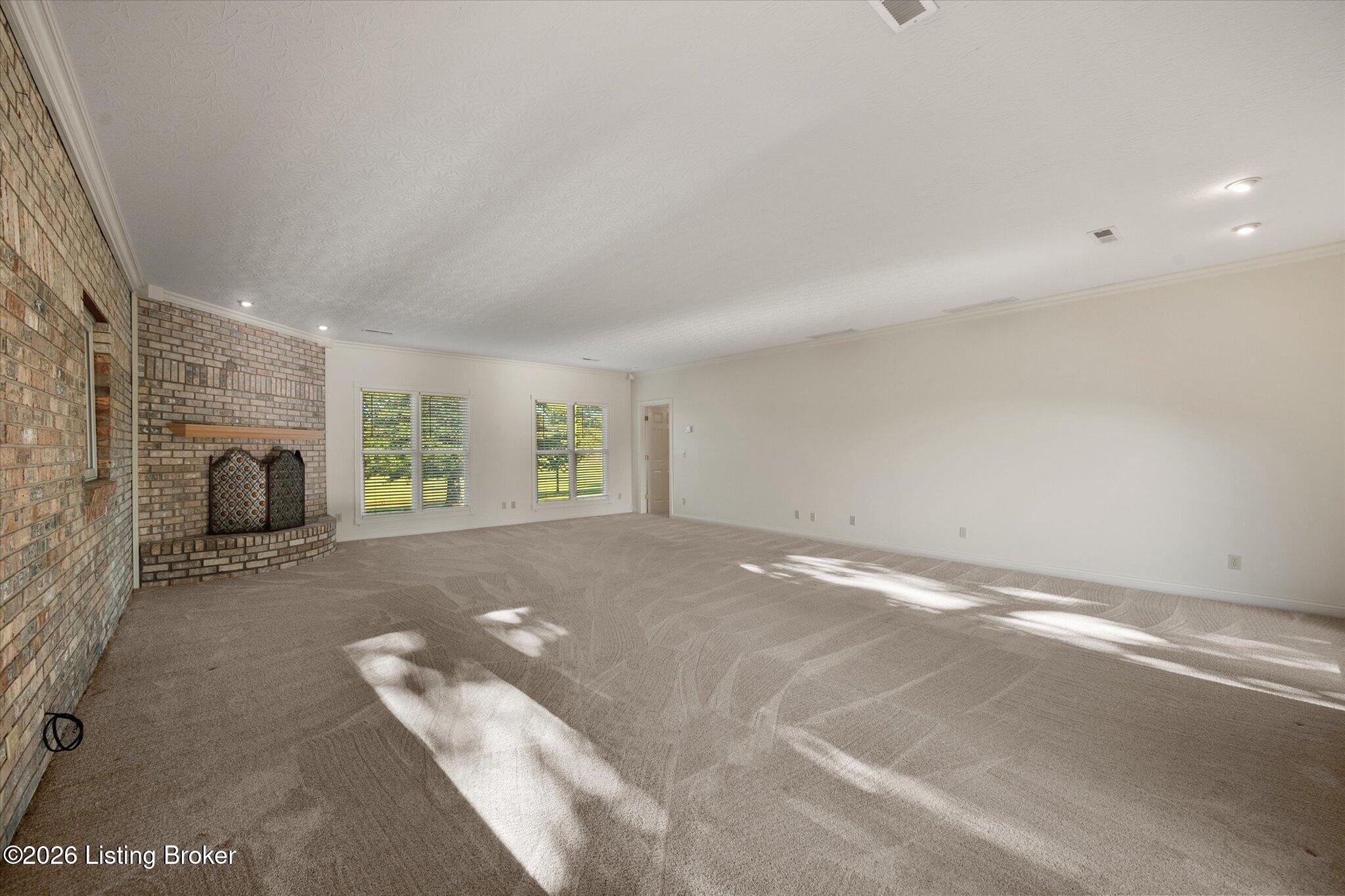 211 Normandy Rd Property Photo 29