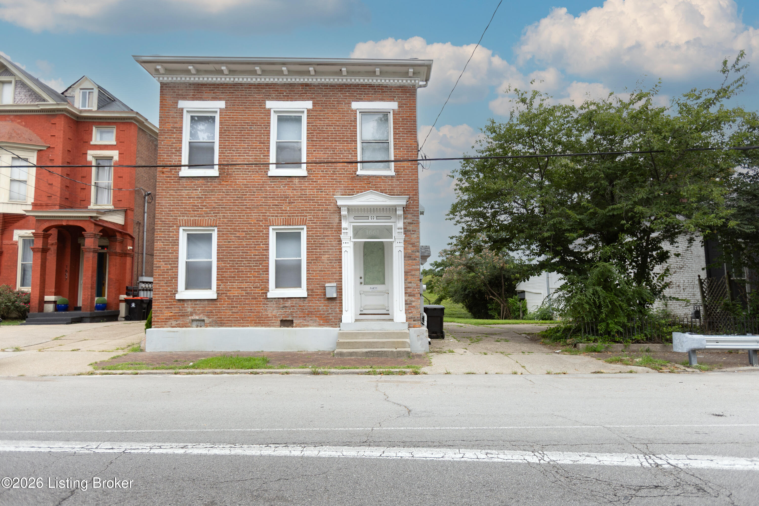 1661 Story Ave Property Photo 1