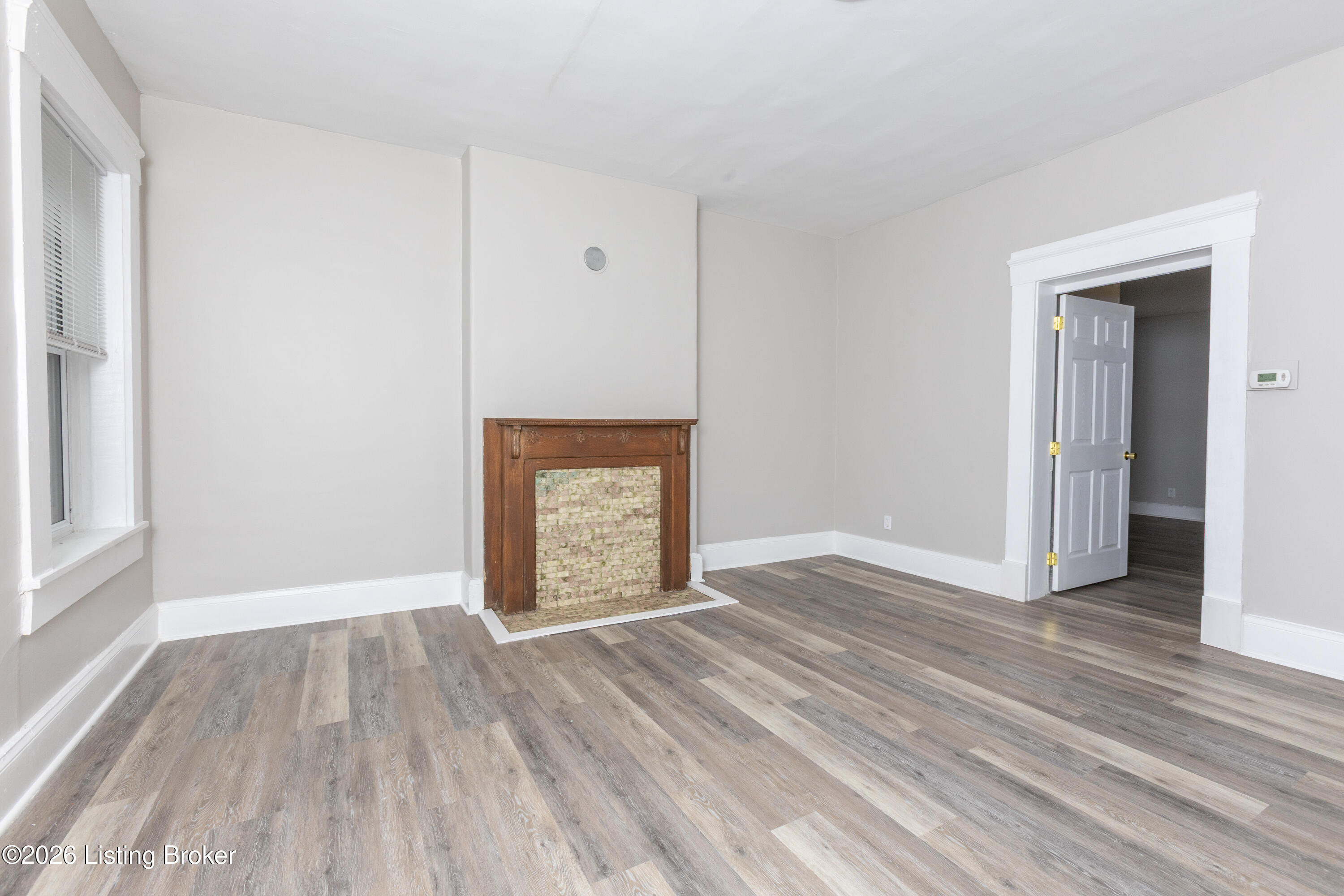 1661 Story Ave Property Photo 32