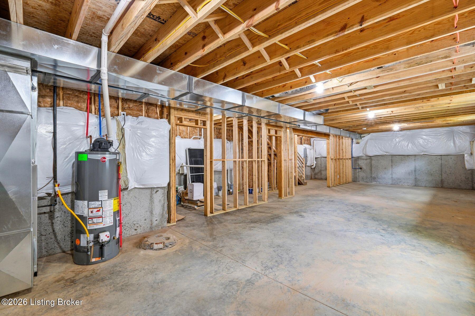 905 S Sherrin Ave Property Photo 60