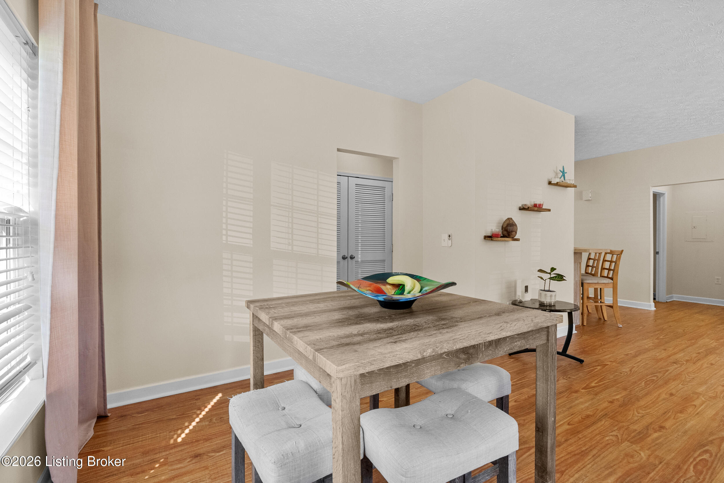 7315 St Andrews Woods Cir 103 Property Photo 15