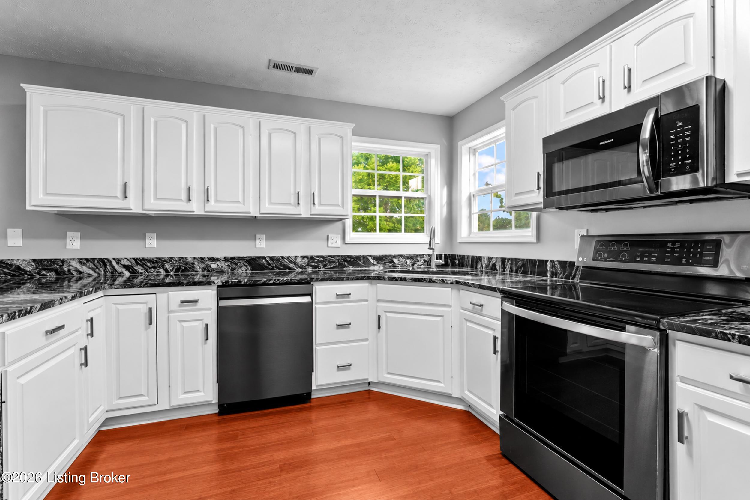 235 Helmwood Cir Property Photo 18