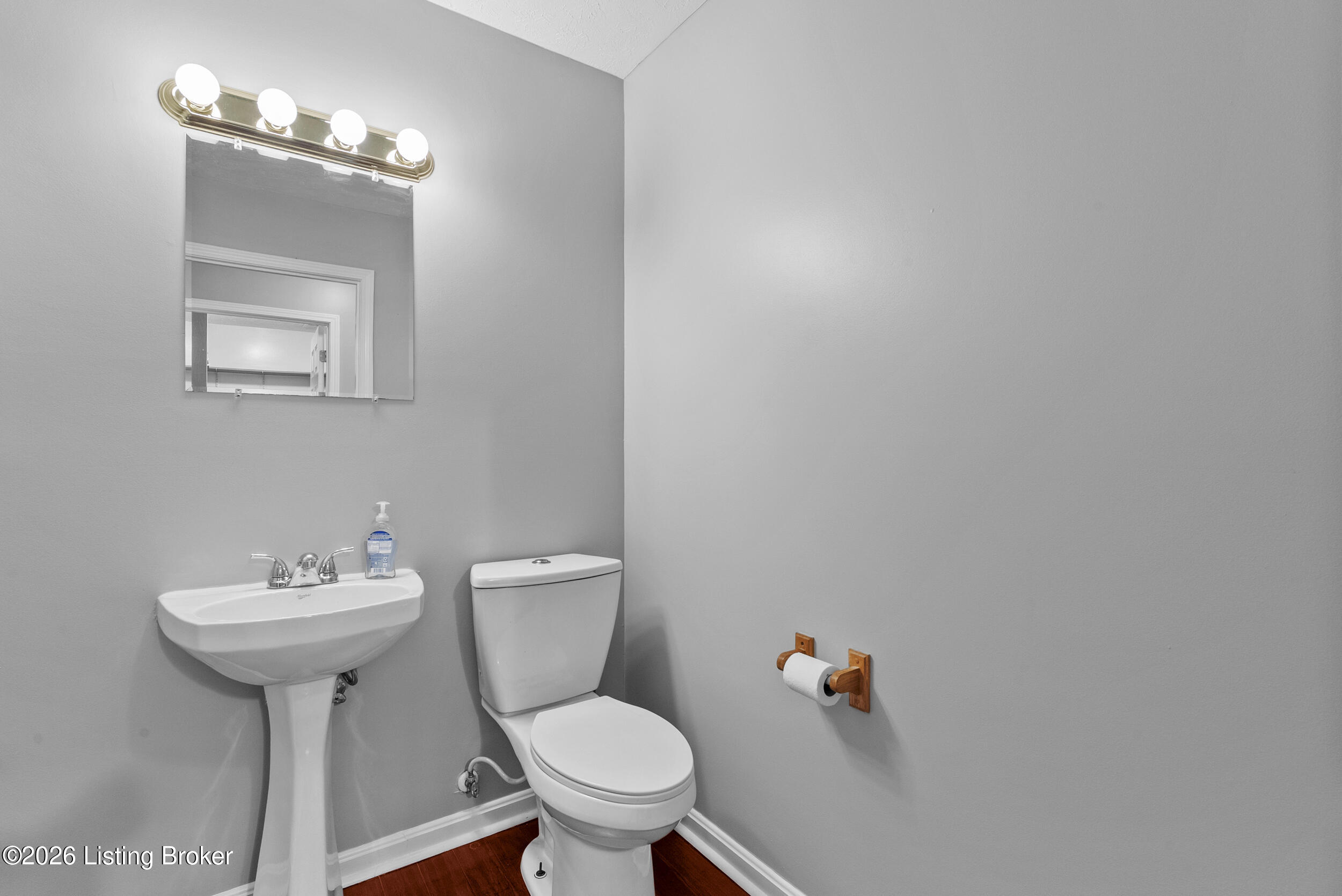 235 Helmwood Cir Property Photo 24