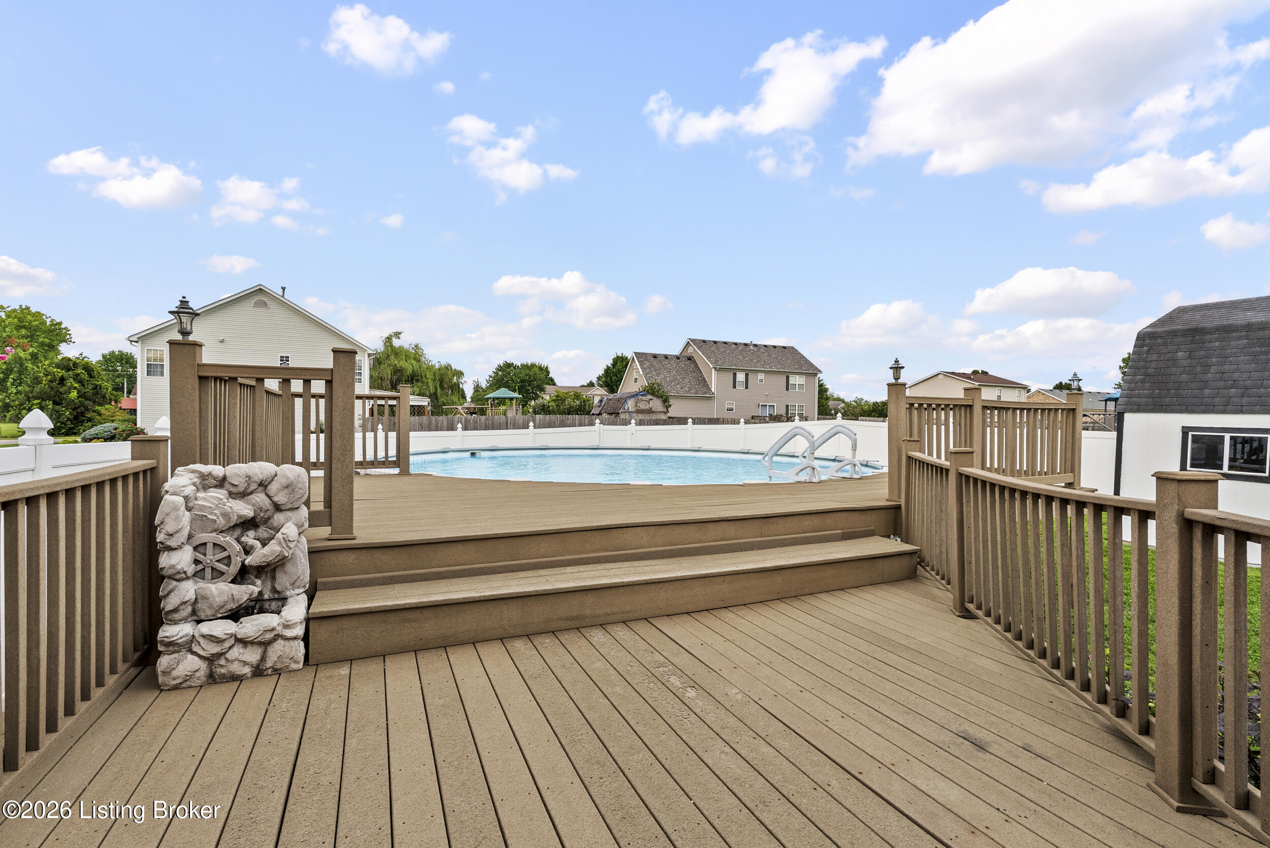 235 Helmwood Cir Property Photo 55