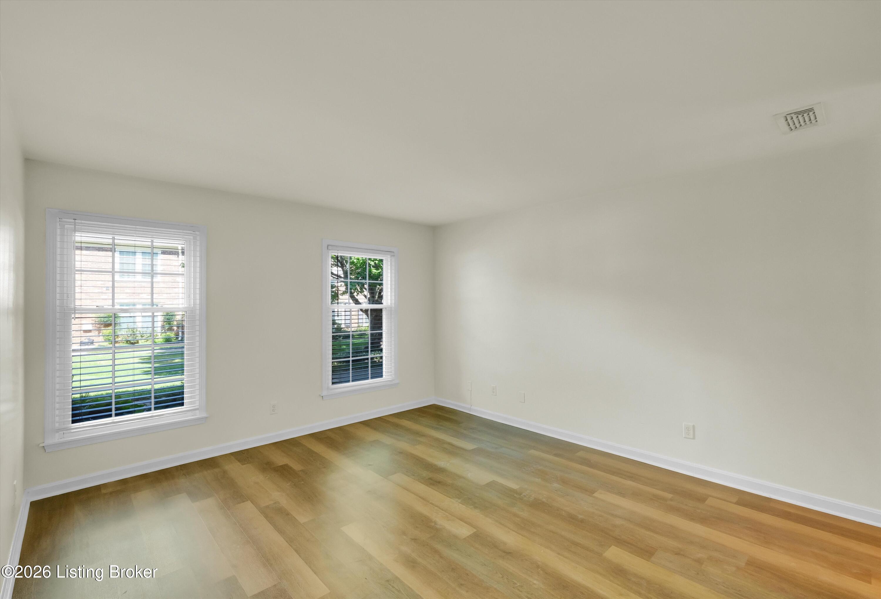 255 Salisbury Square Apt 101 Property Photo 20