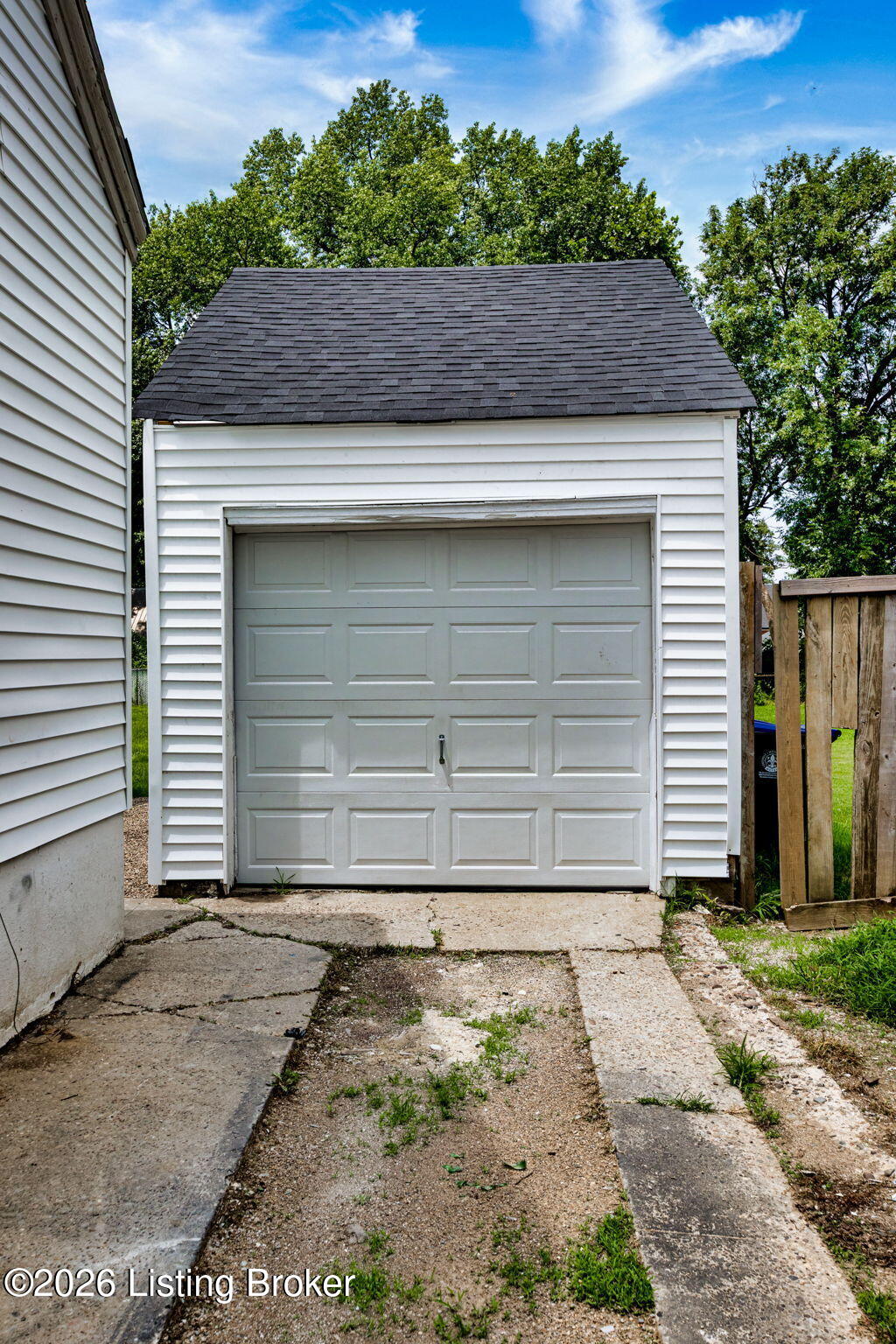 4014 Mapleton Ave Property Photo 35