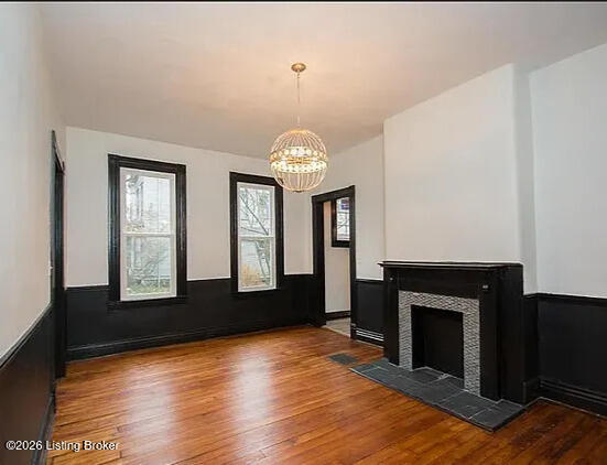 2311 Longest Ave Property Photo 2