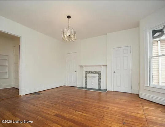 2311 Longest Ave Property Photo 10