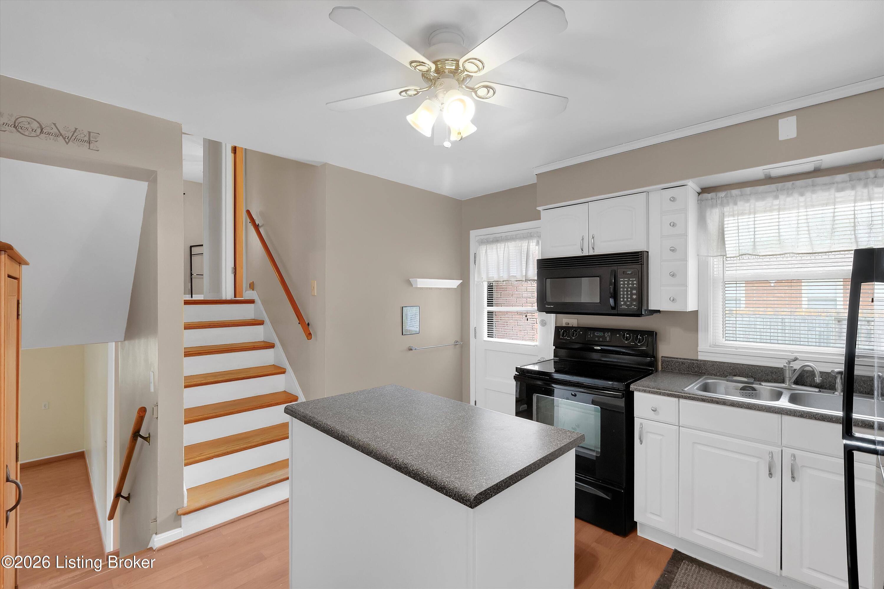 4011 Mamaroneck Rd Property Photo 14
