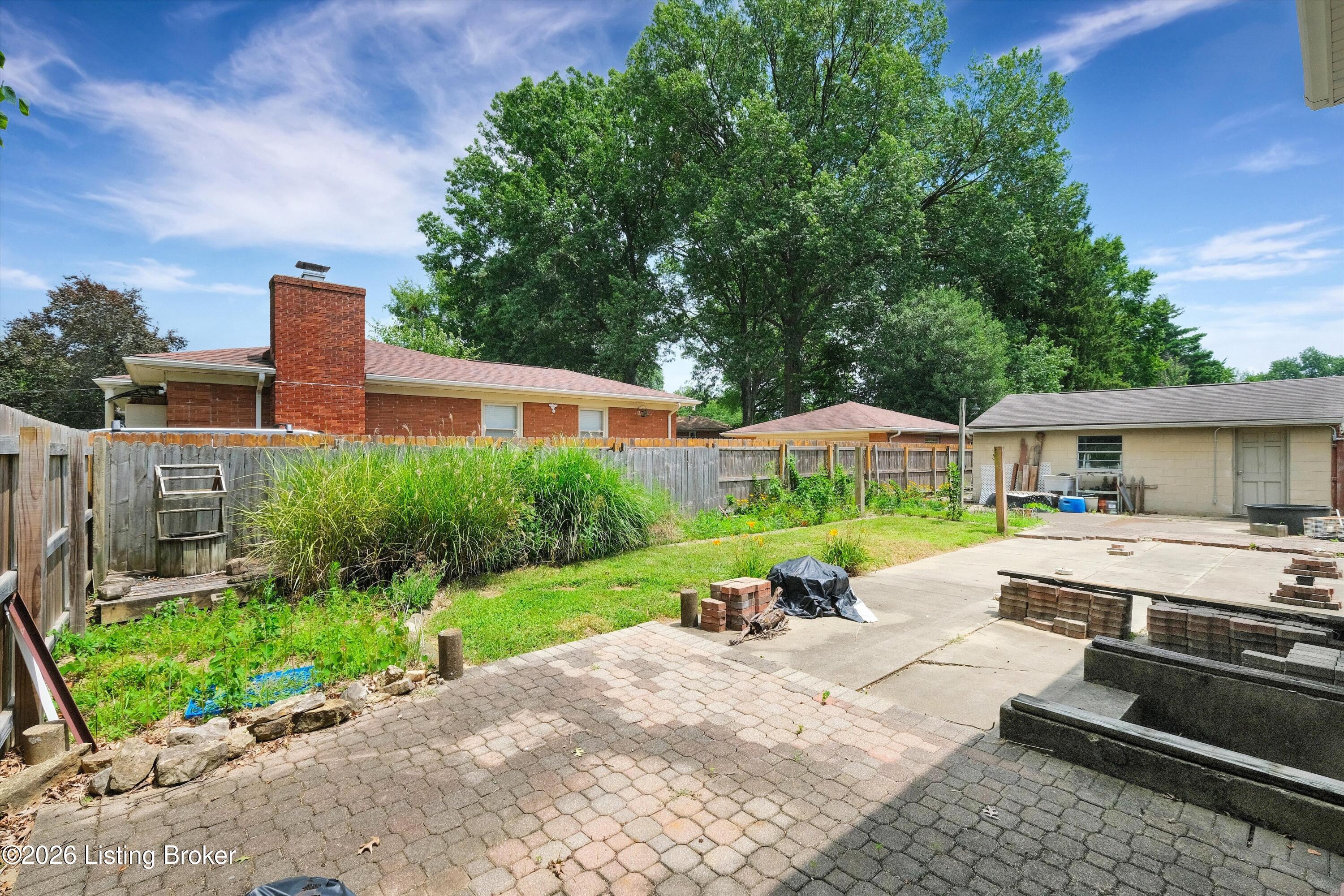 4011 Mamaroneck Rd Property Photo 39