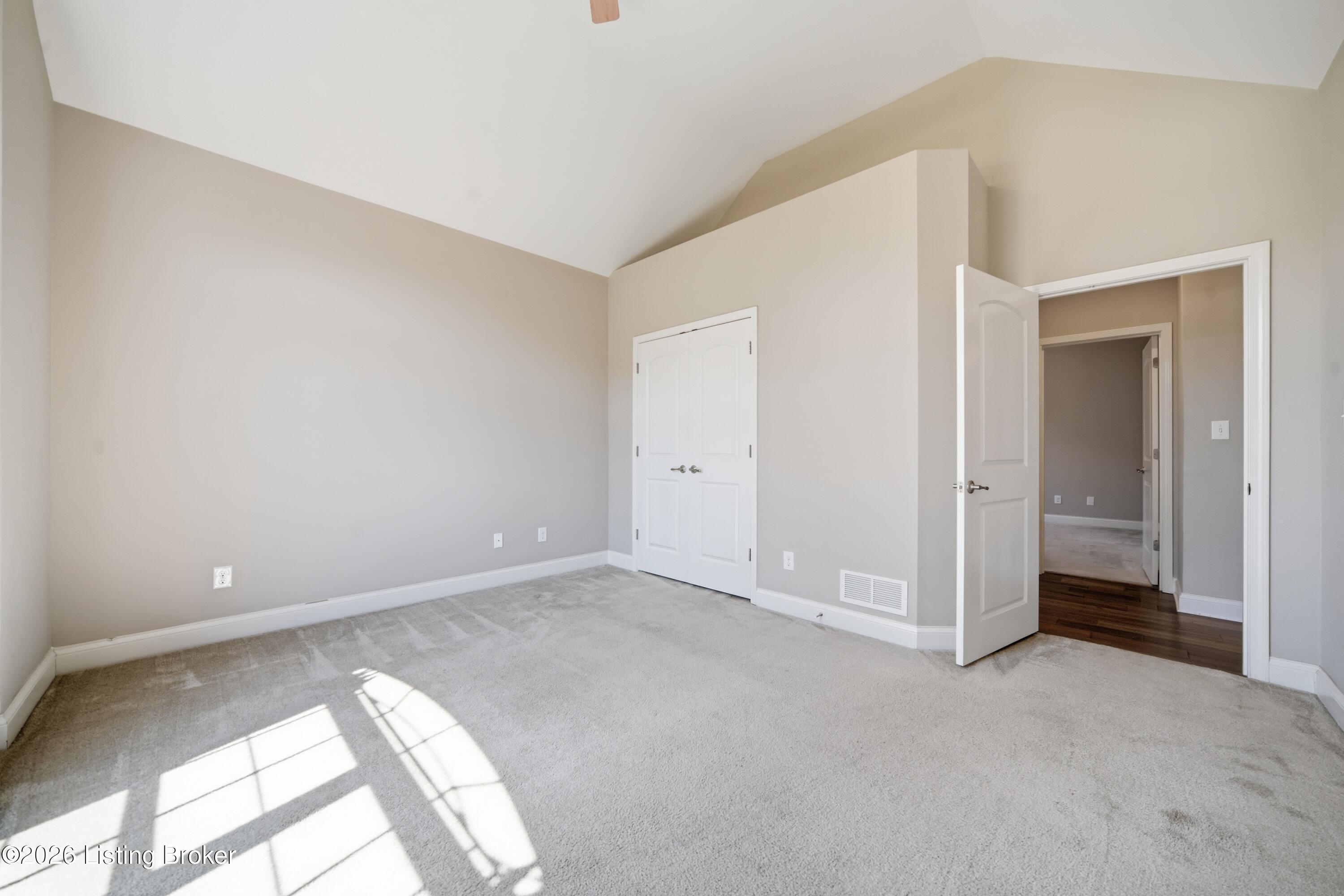 18406 Standwick Dr Property Photo 39