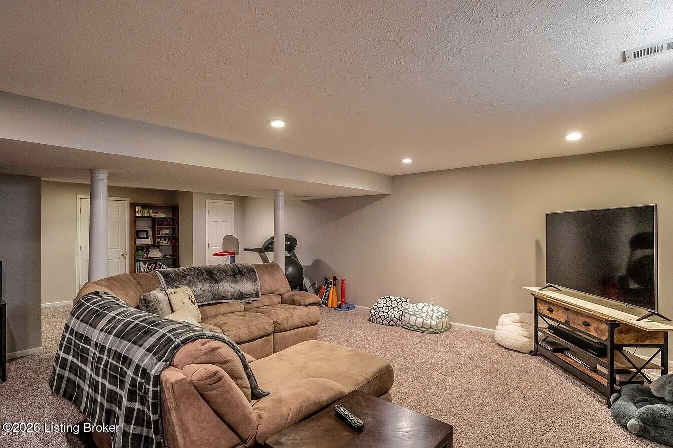 5312 Silver Wing Blvd Property Photo 31