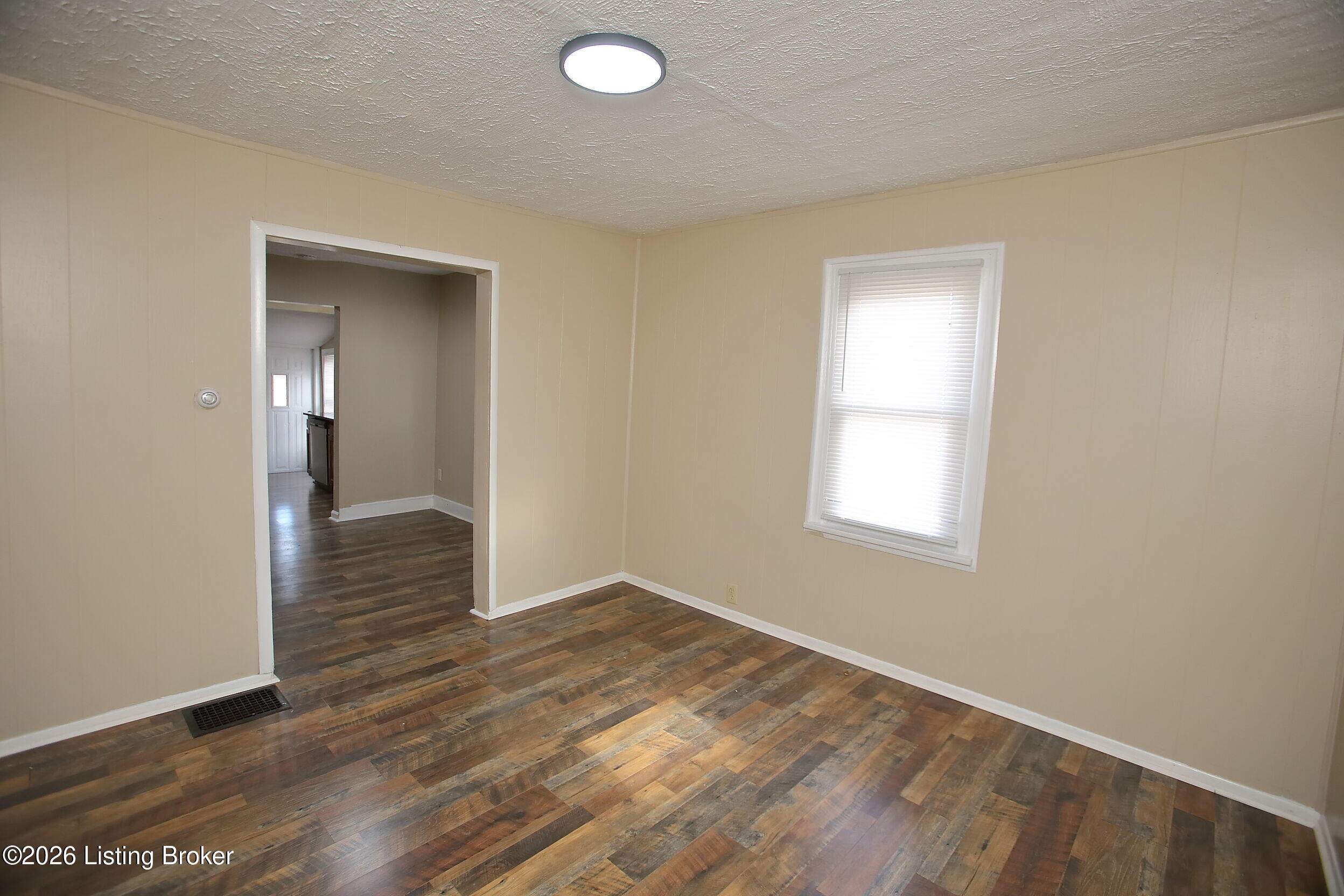 1903 Neville Dr Property Photo 9