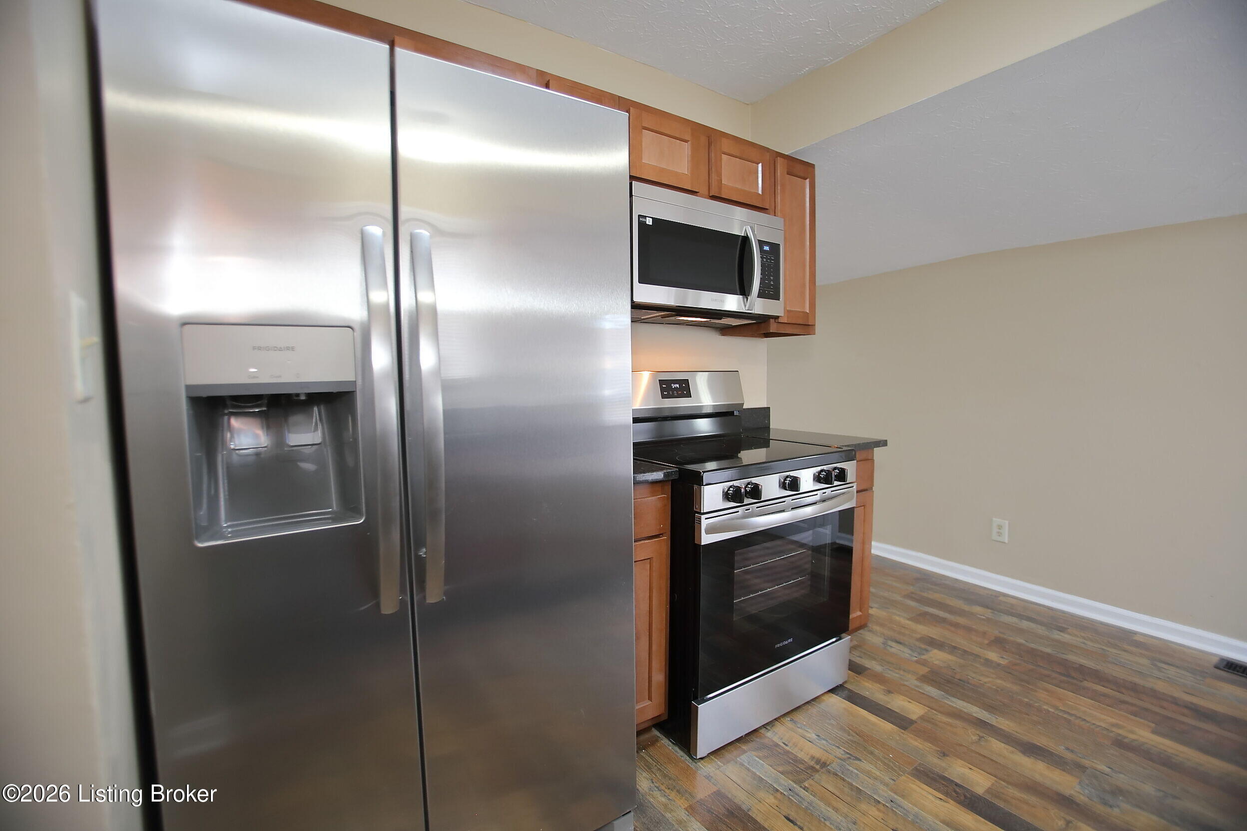 1903 Neville Dr Property Photo 14