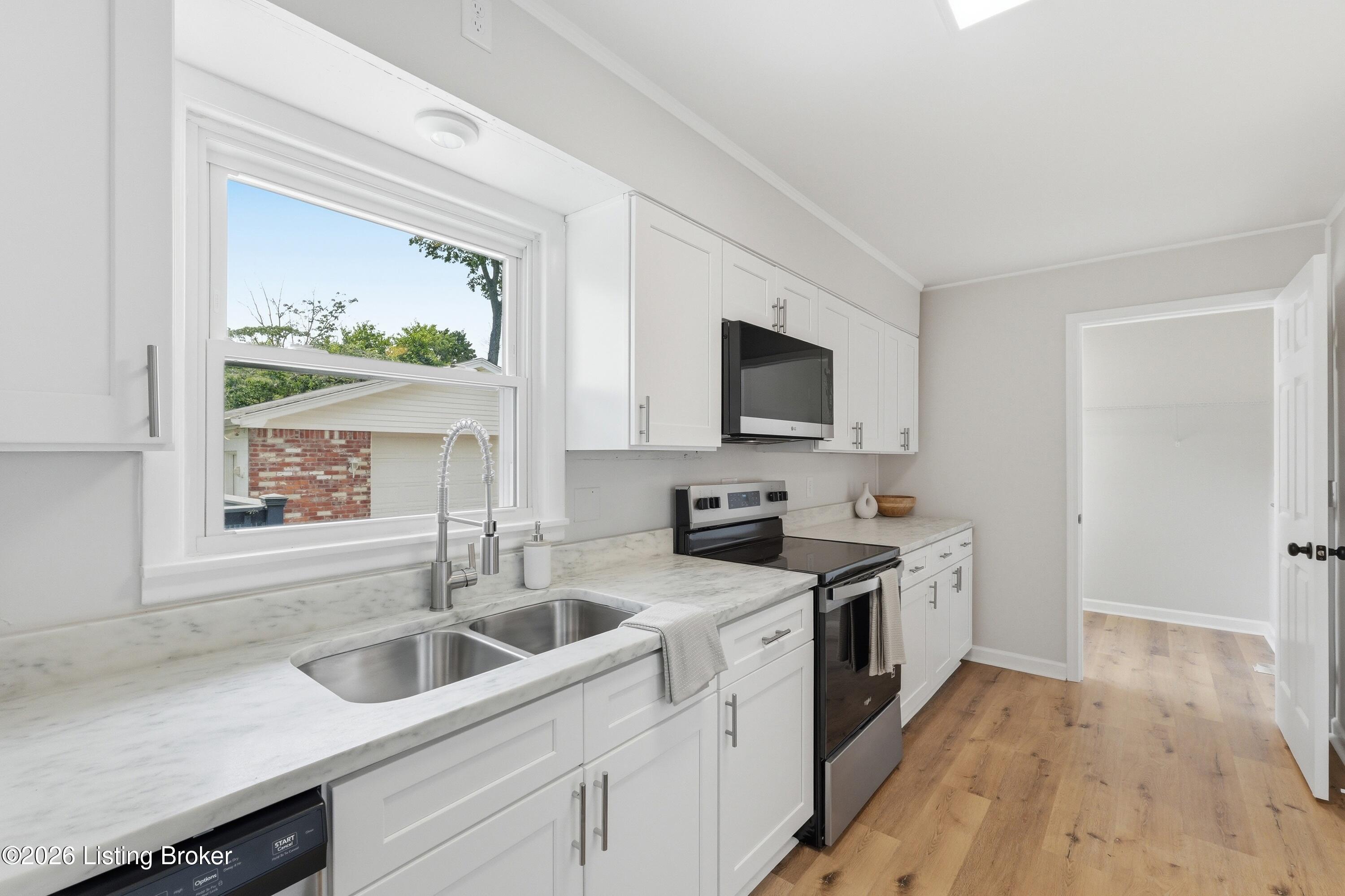 6510 Ridge Cliff Rd Property Photo 16