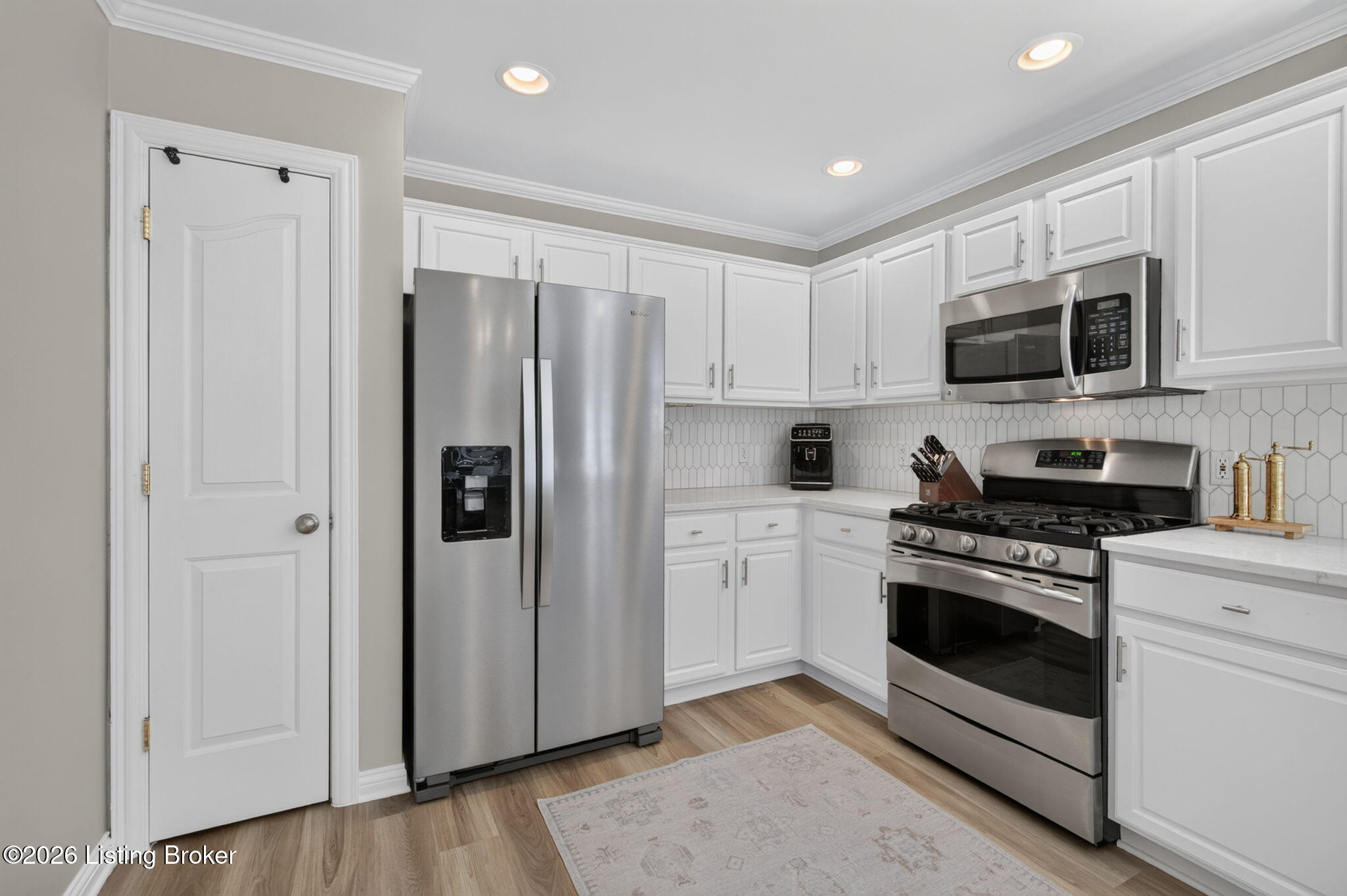 9524 Poplar Hill Dr Property Photo 14