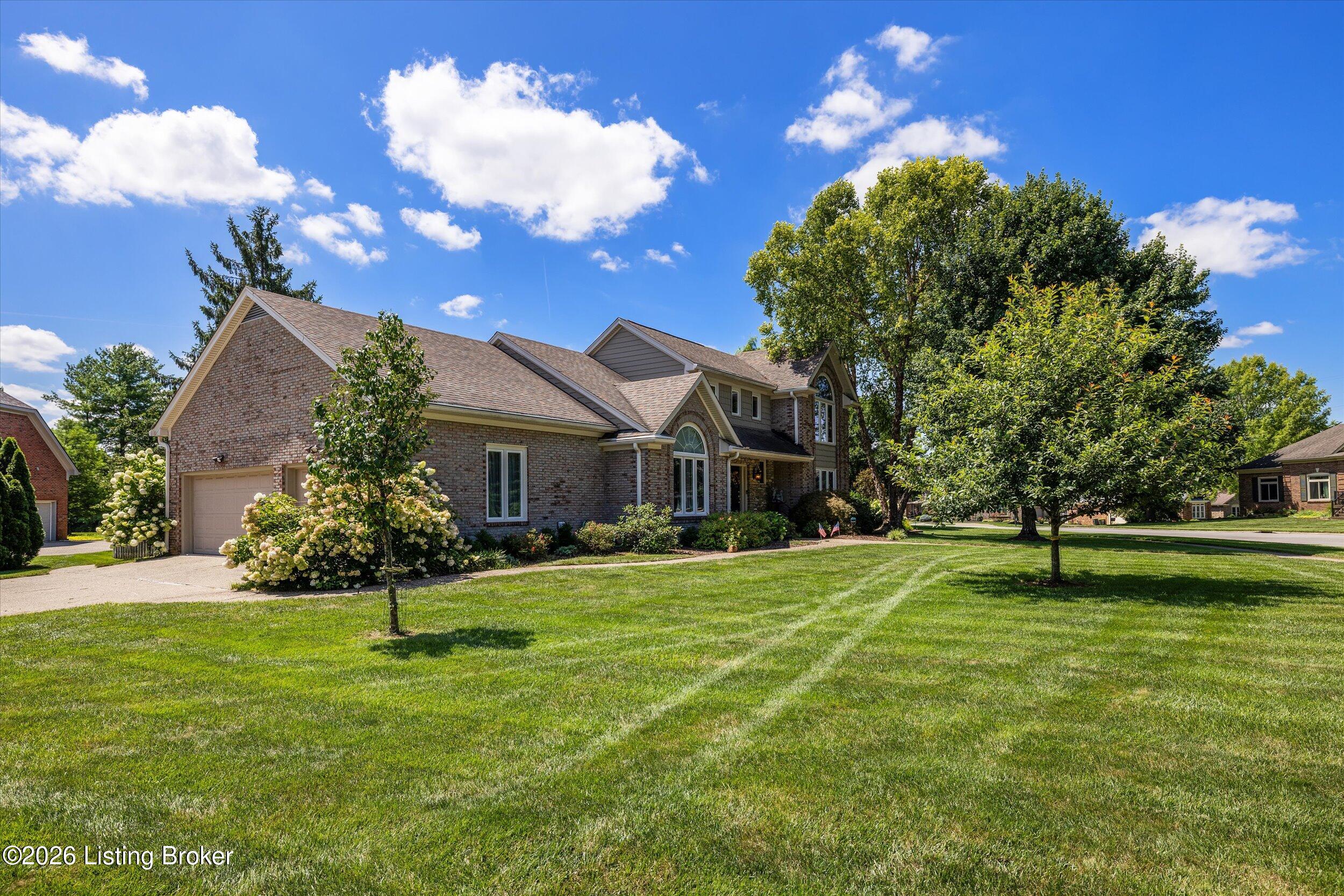 609 Berwyn Dr Property Photo 4
