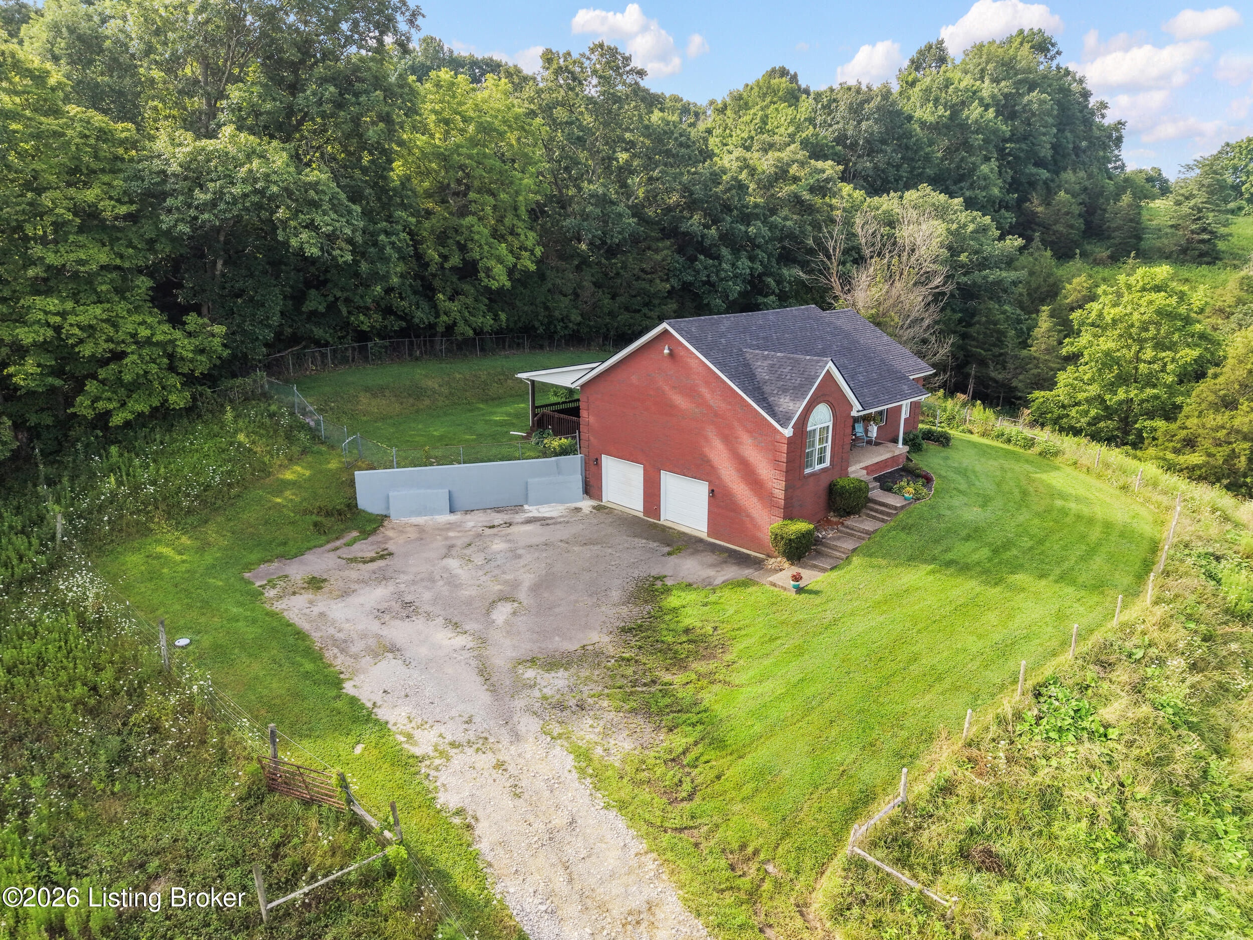 1235 Dutchmans Creek Rd Property Photo 32