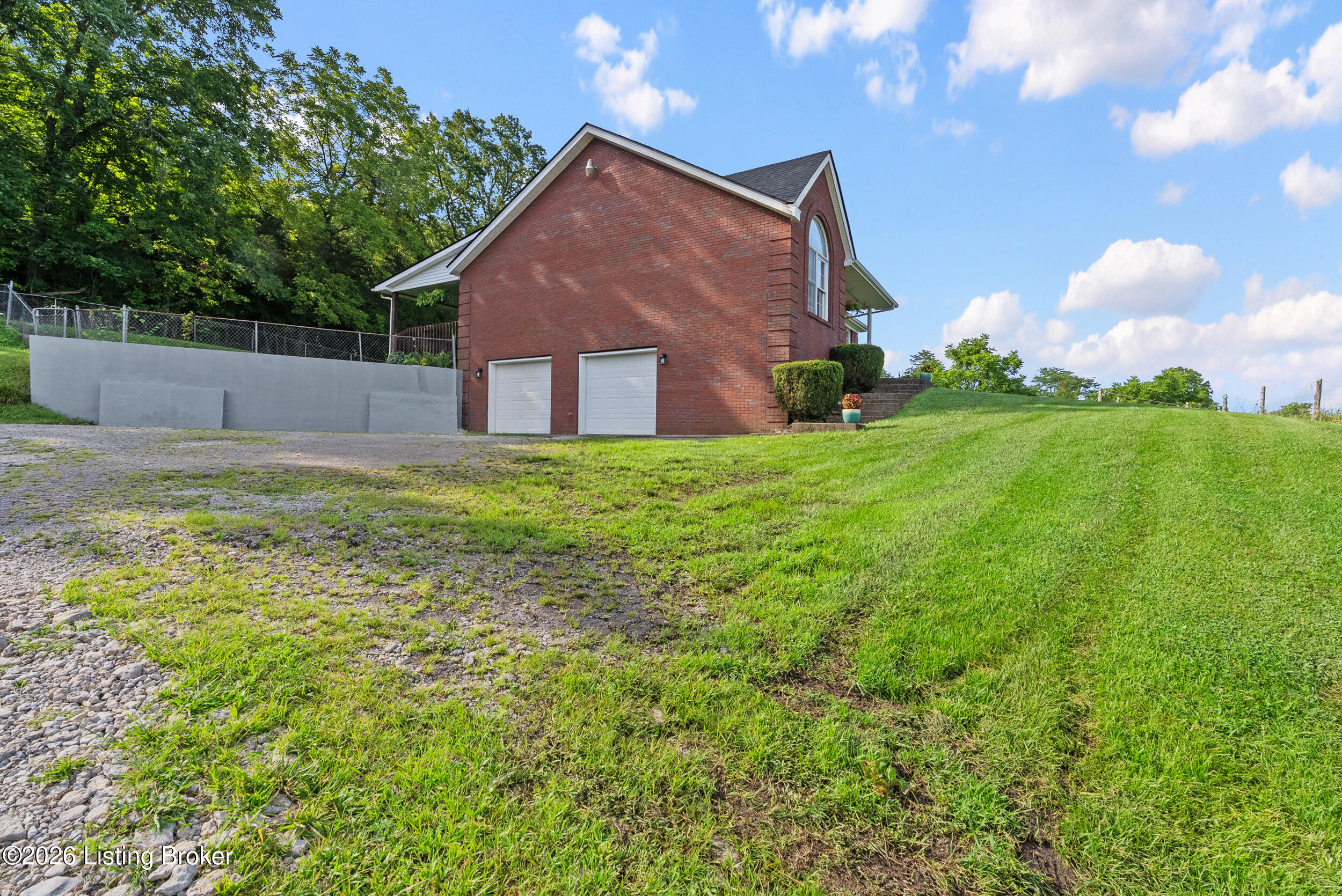 1235 Dutchmans Creek Rd Property Photo 42