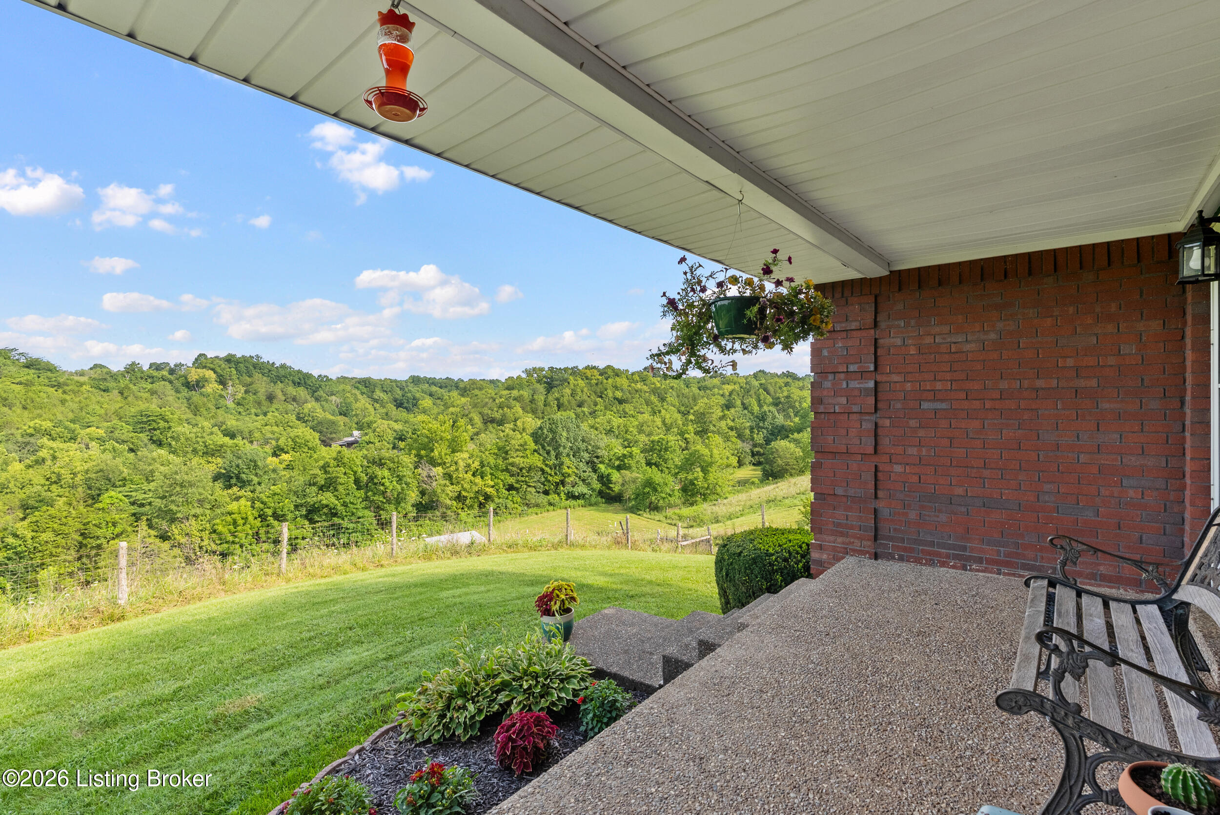 1235 Dutchmans Creek Rd Property Photo 44