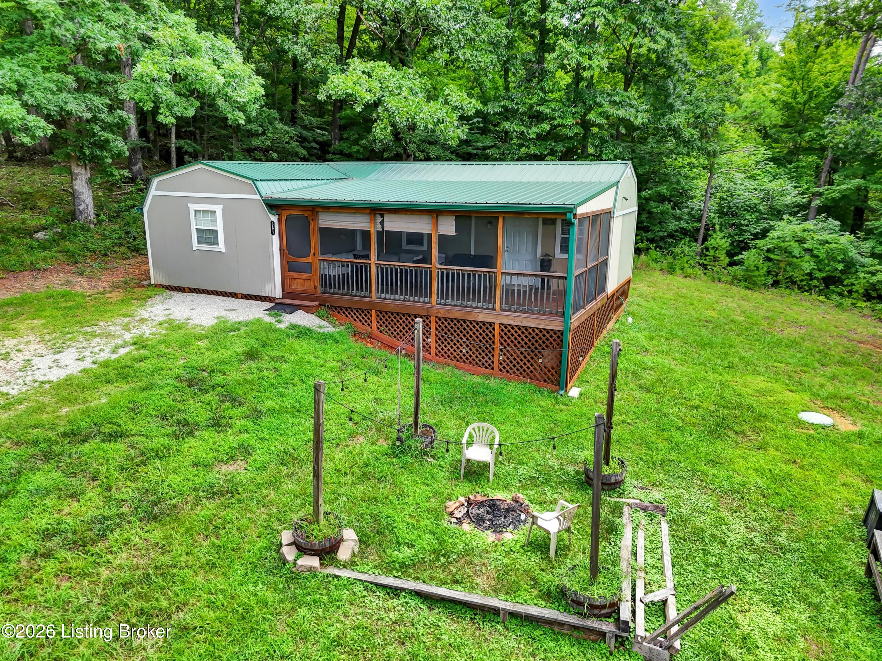 661 Pine Hurst Bay Property Photo 1
