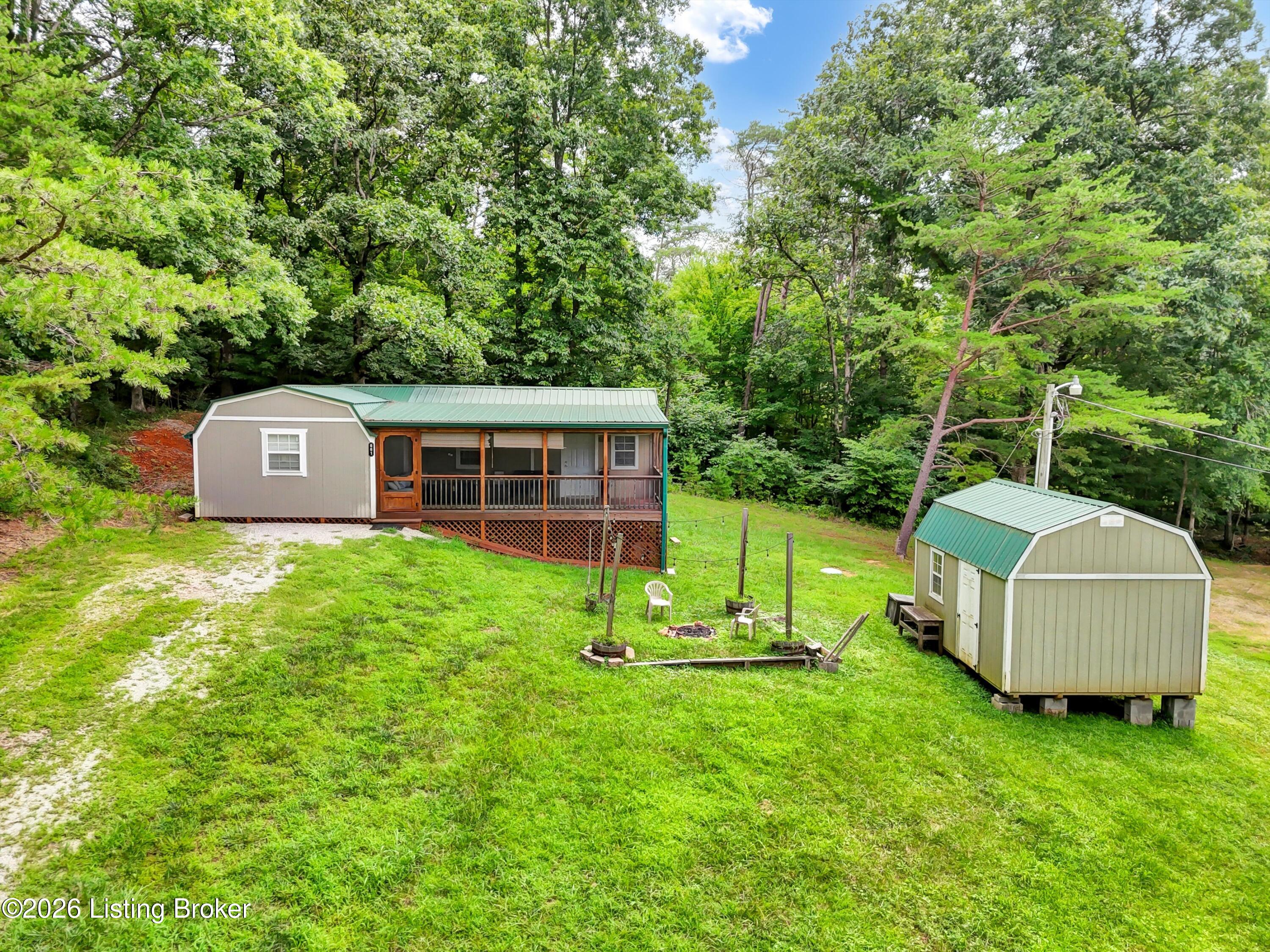 661 Pine Hurst Bay Property Photo 3
