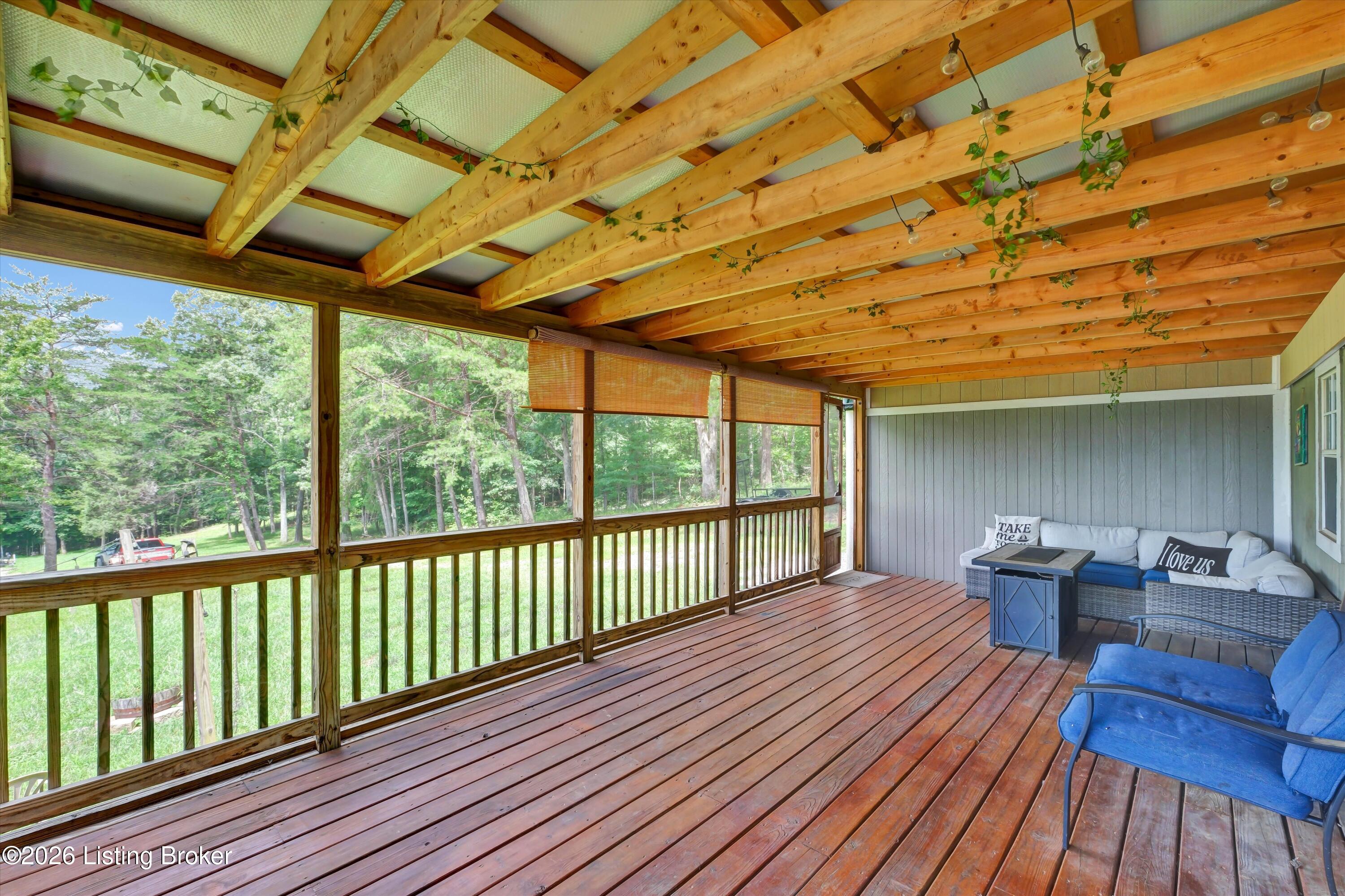 661 Pine Hurst Bay Property Photo 6