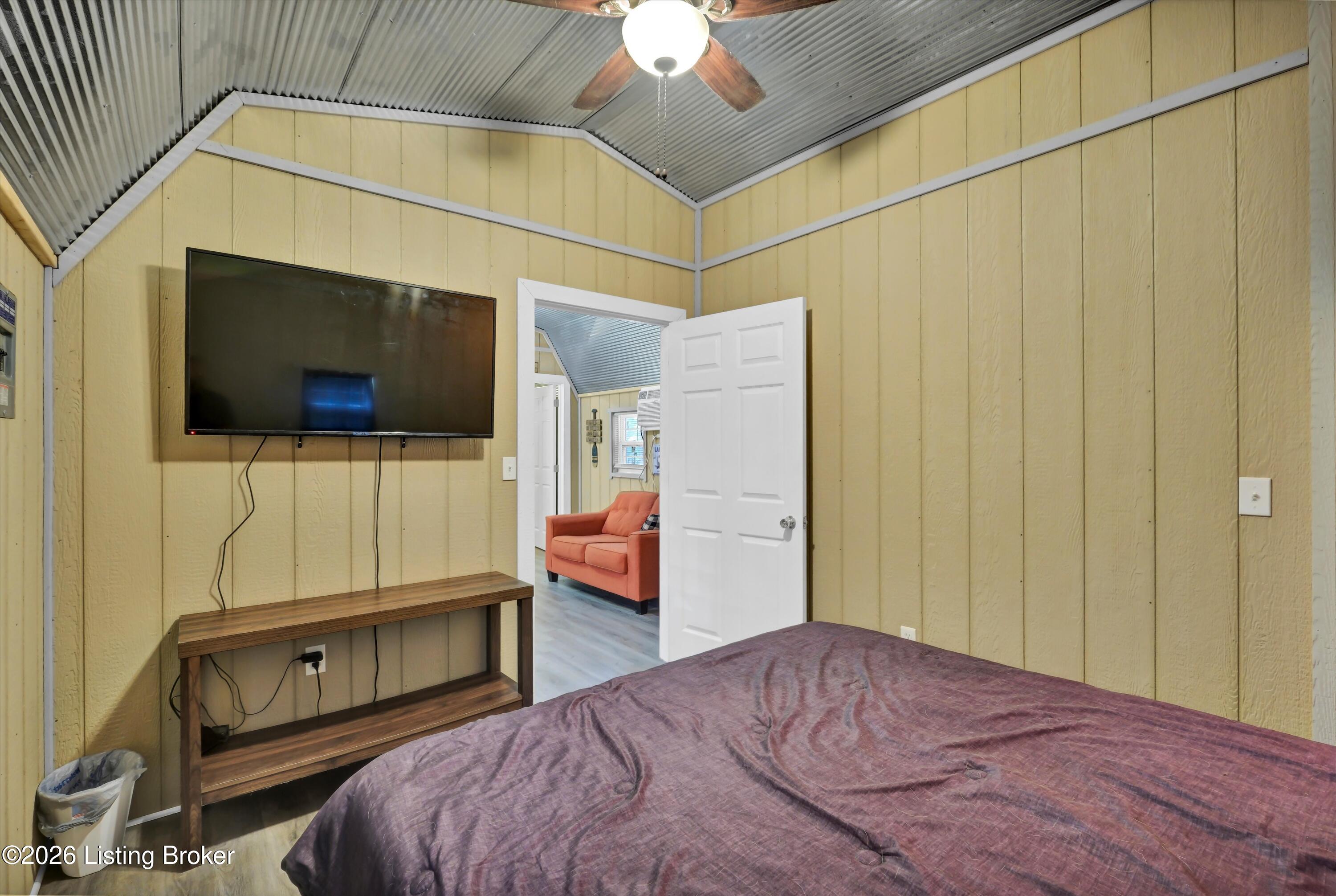 661 Pine Hurst Bay Property Photo 24