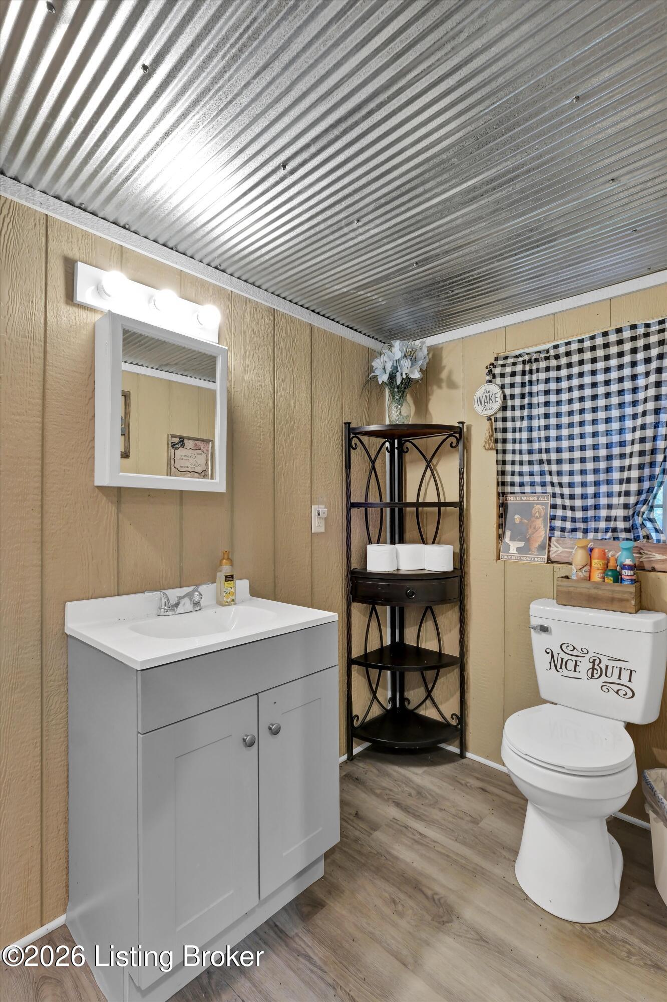 661 Pine Hurst Bay Property Photo 27