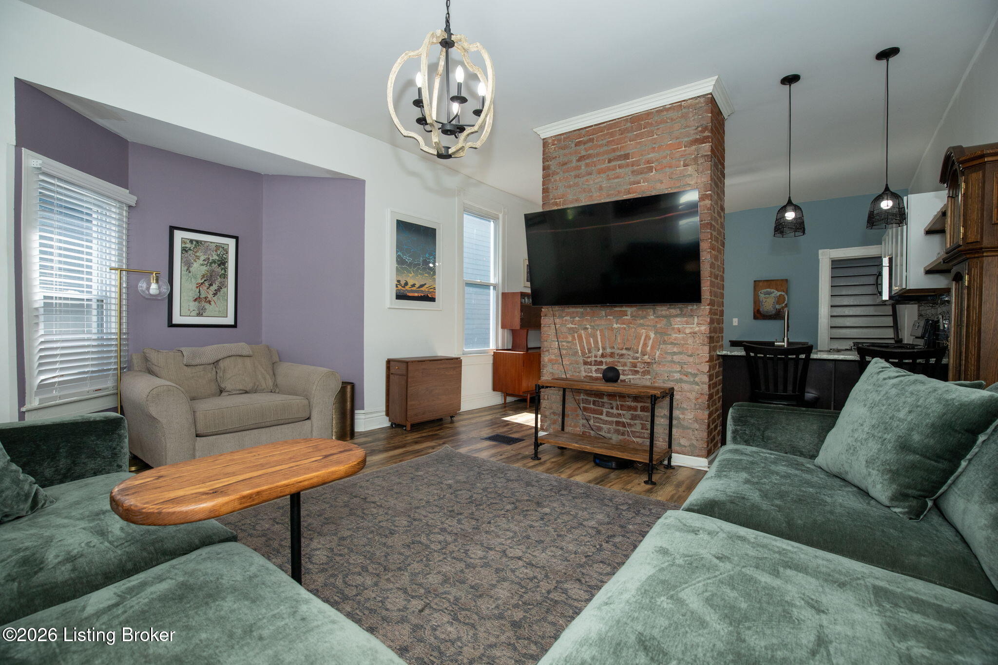 1044 E Kentucky St Property Photo 4